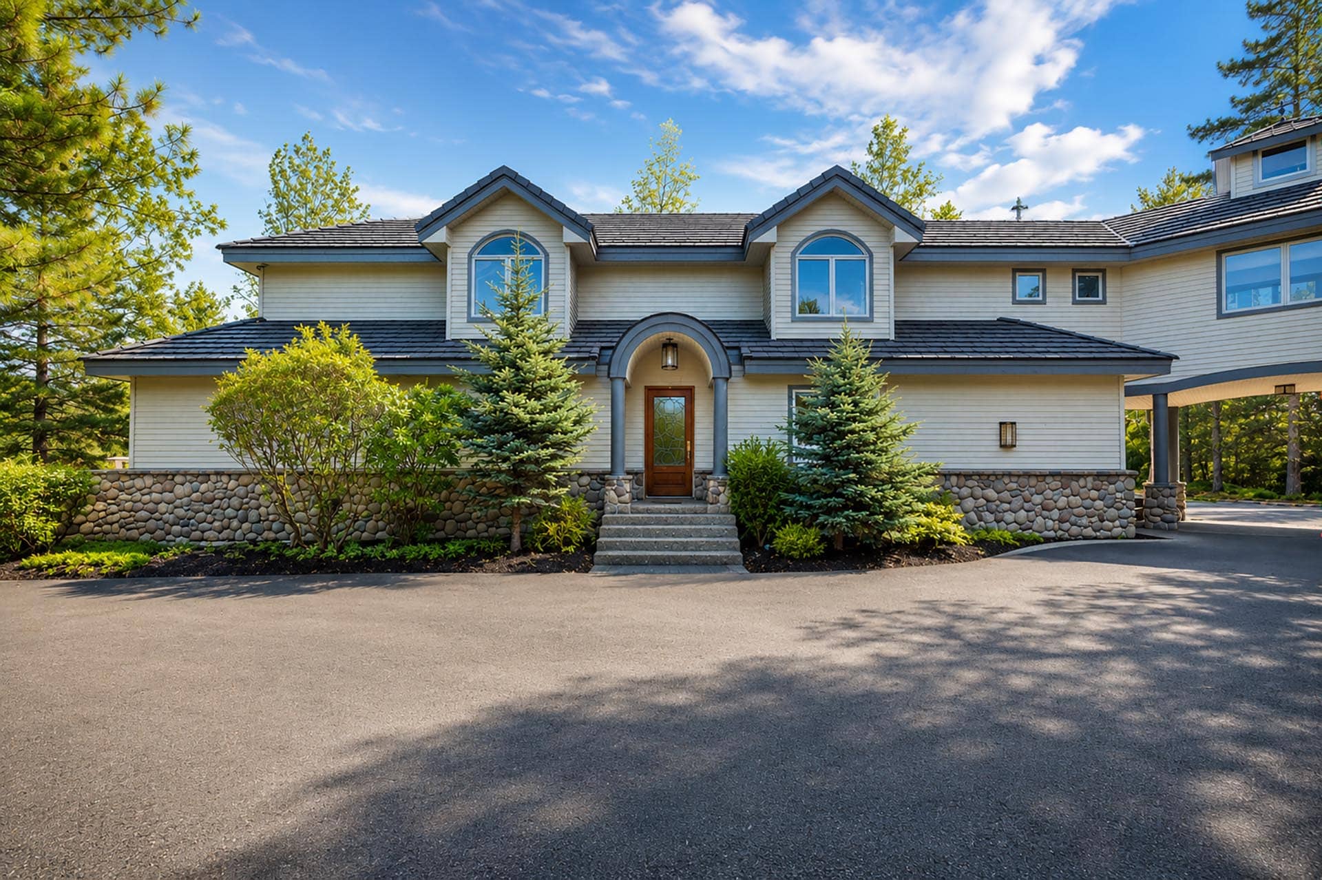 family compound for sale oregon three sisters equestrian estate