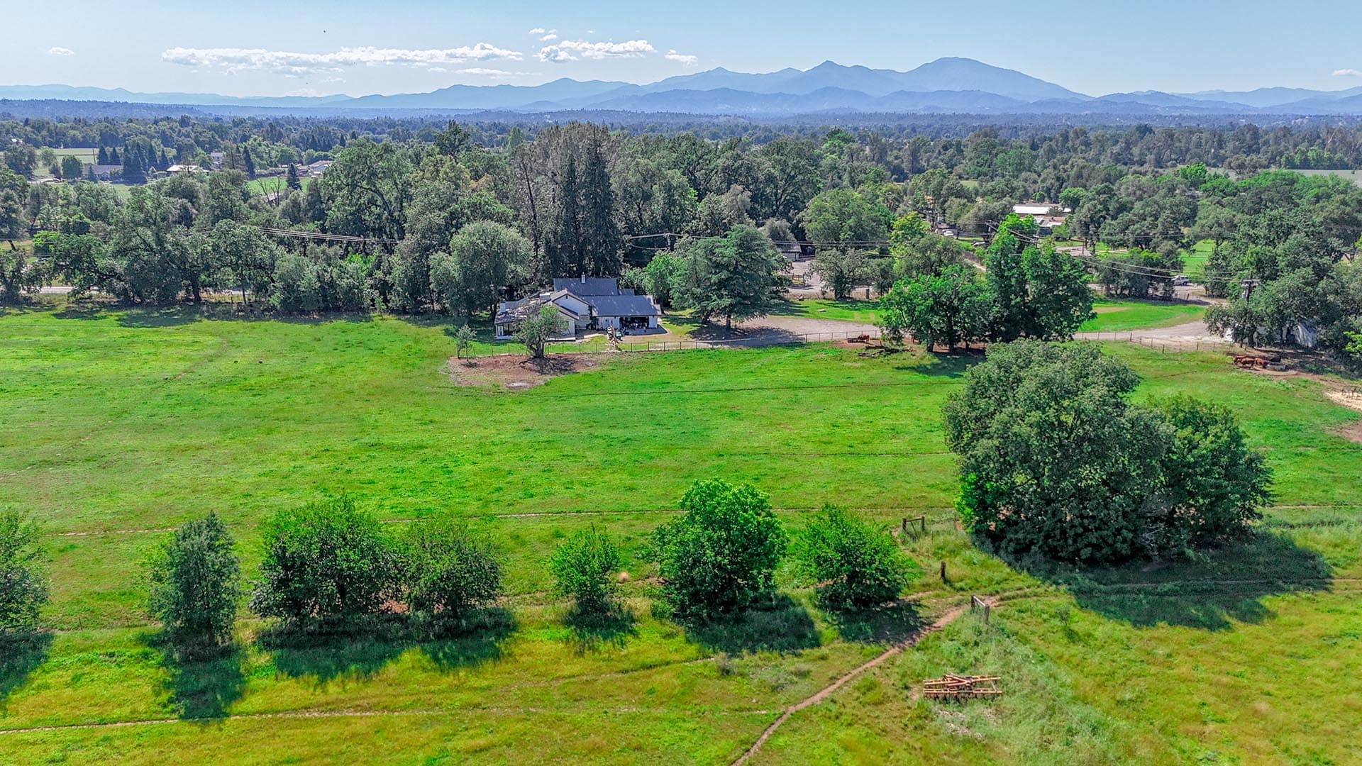 home with acreage near redding airport california churn creek ranch