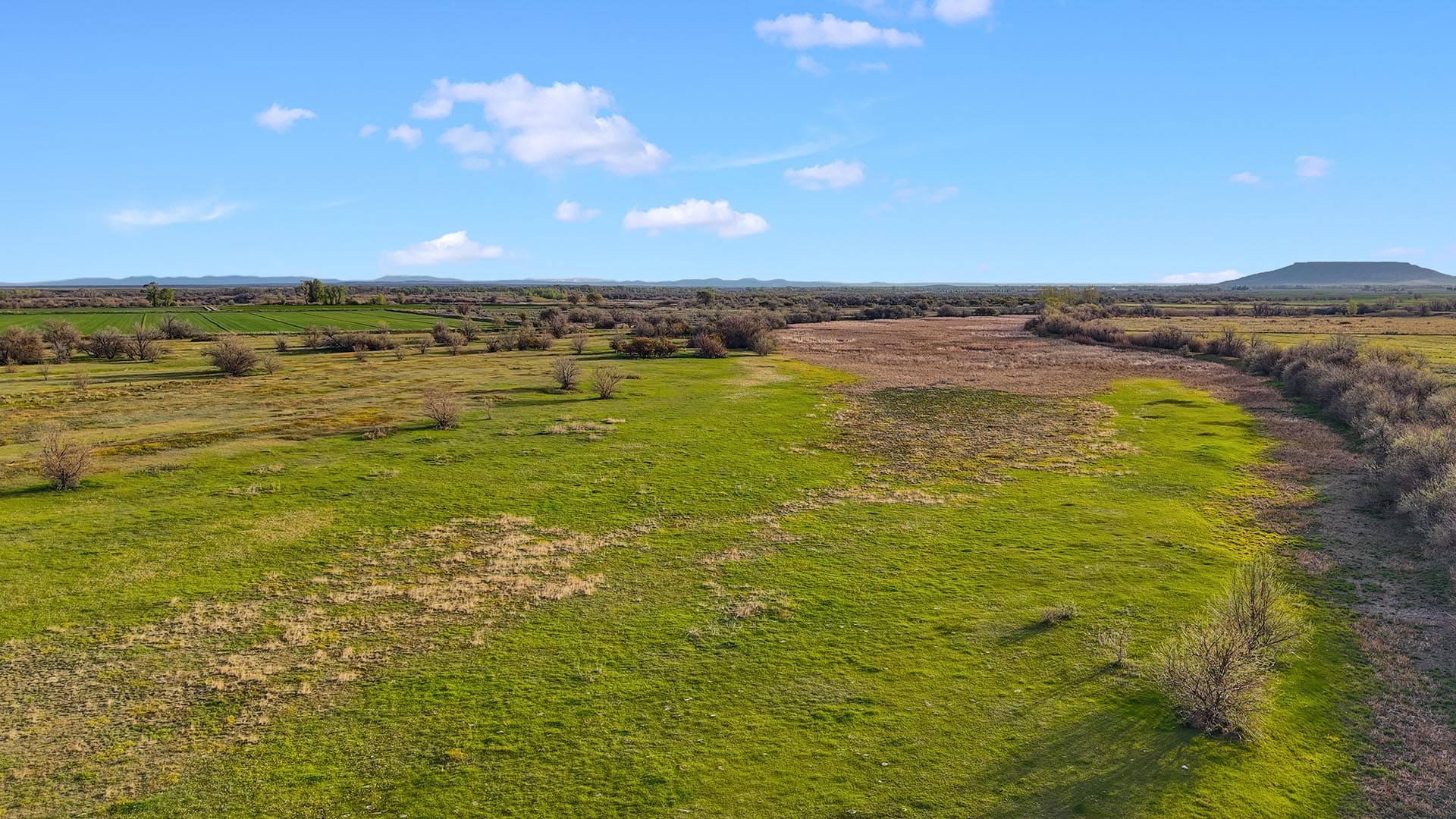 open green pasture ranch idaho oxbow crescent