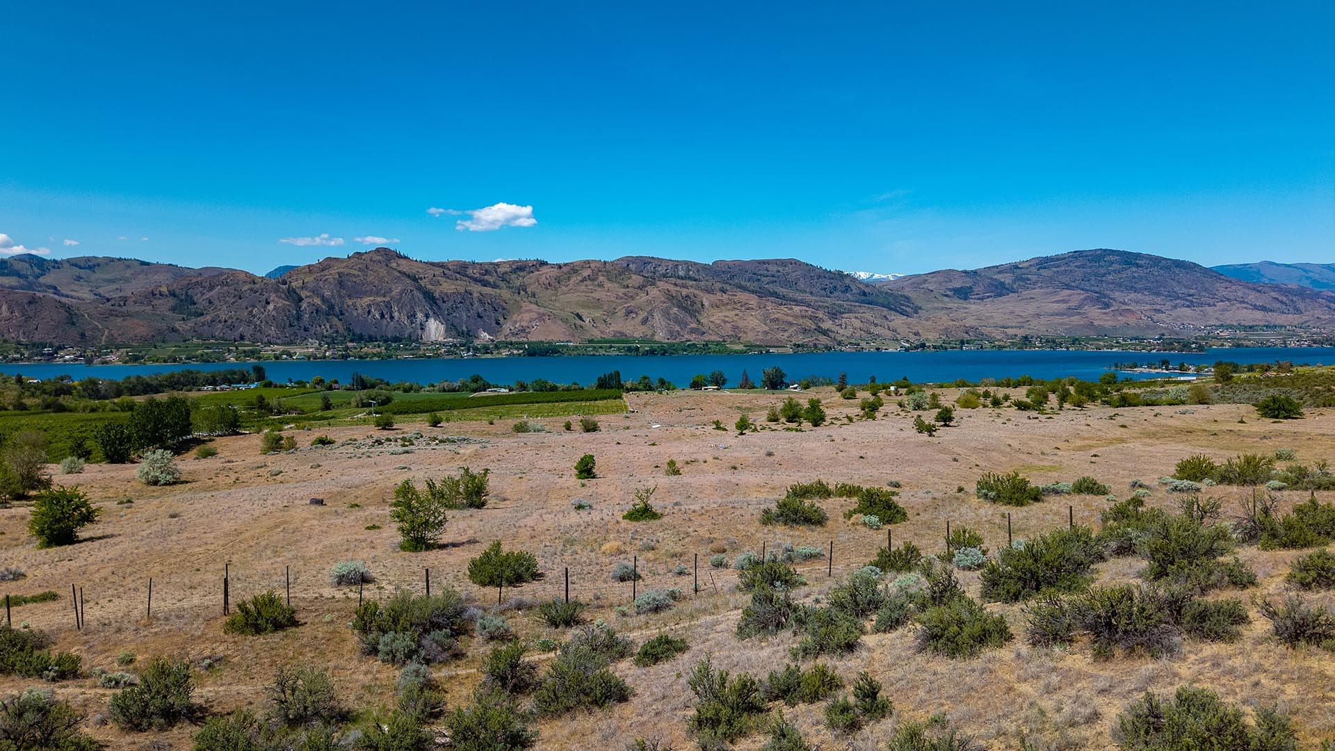 osoyoos lake mountain views property washington orchard bay