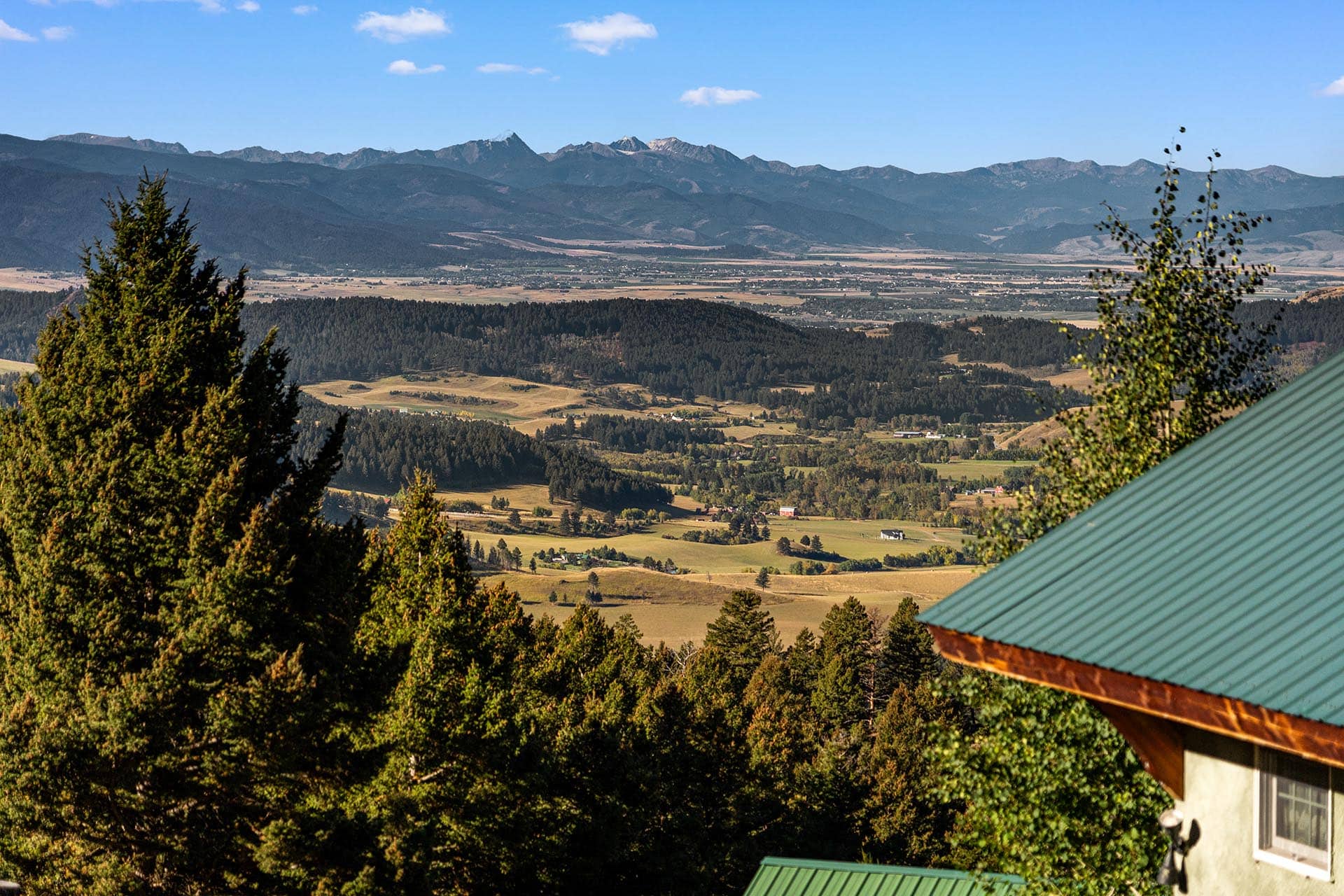 panoramic mountain views montana lennon ranch