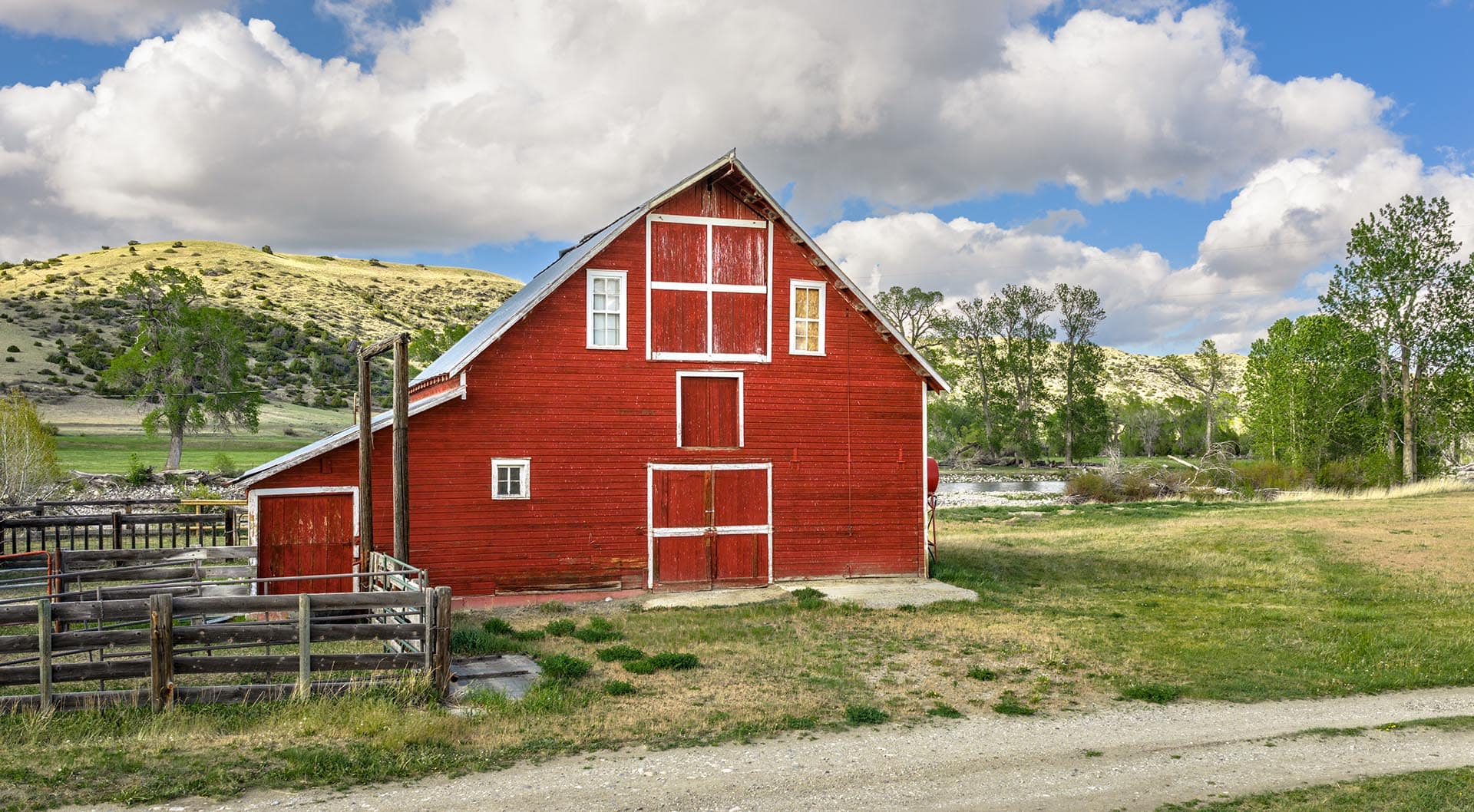 property with red barn and corrals montana stillwater riffle ranch