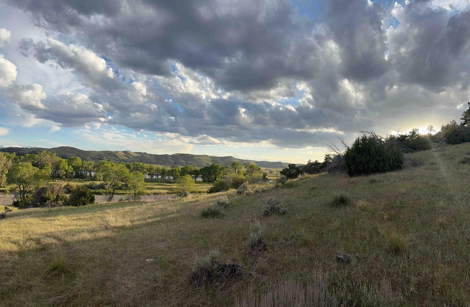 recreational land for sale with river frontage montana springtime ranch on the yellowstone river