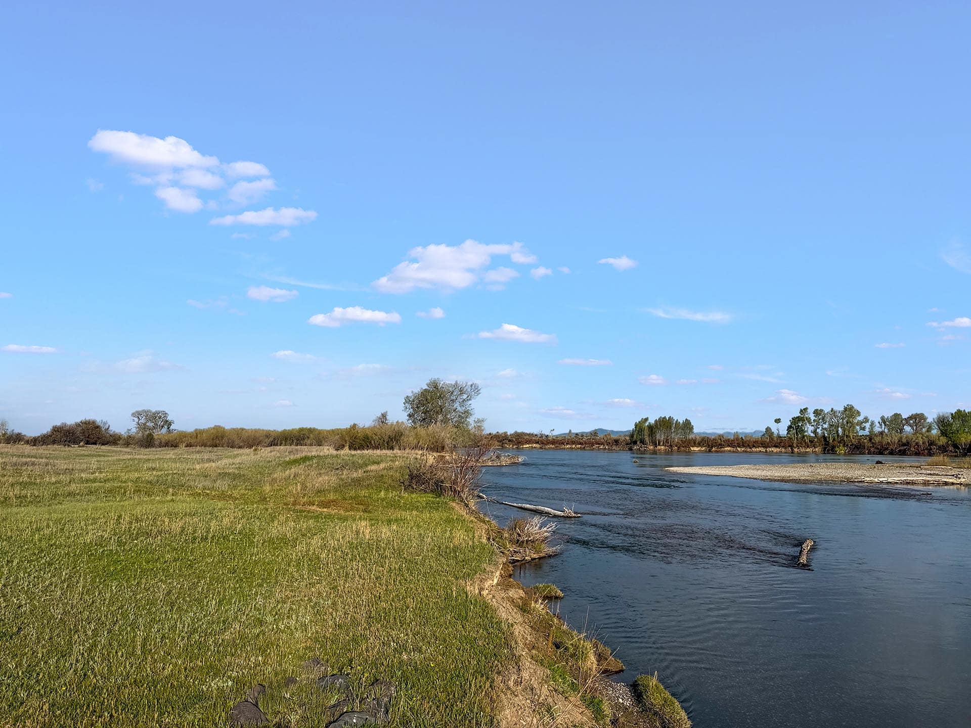river frontage grassy bank 188 acres for sale idaho oxbow crescent
