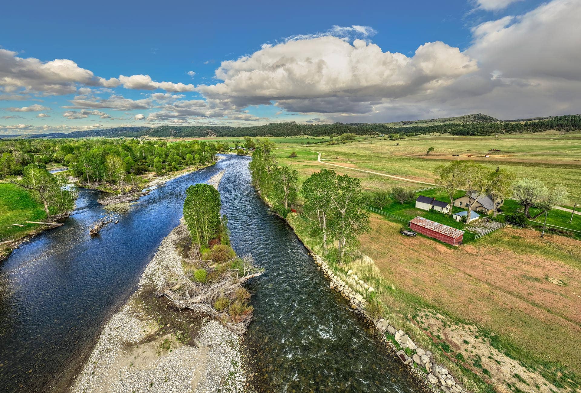 riverfront home and barn property montana stillwater riffle ranch