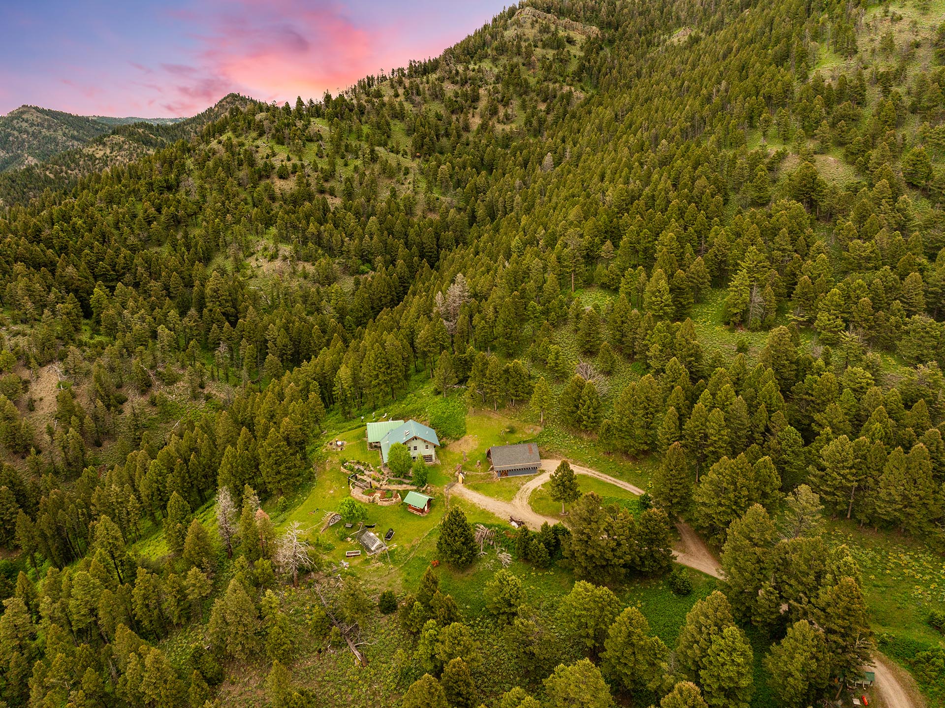 secluded mountain home montana lennon ranch