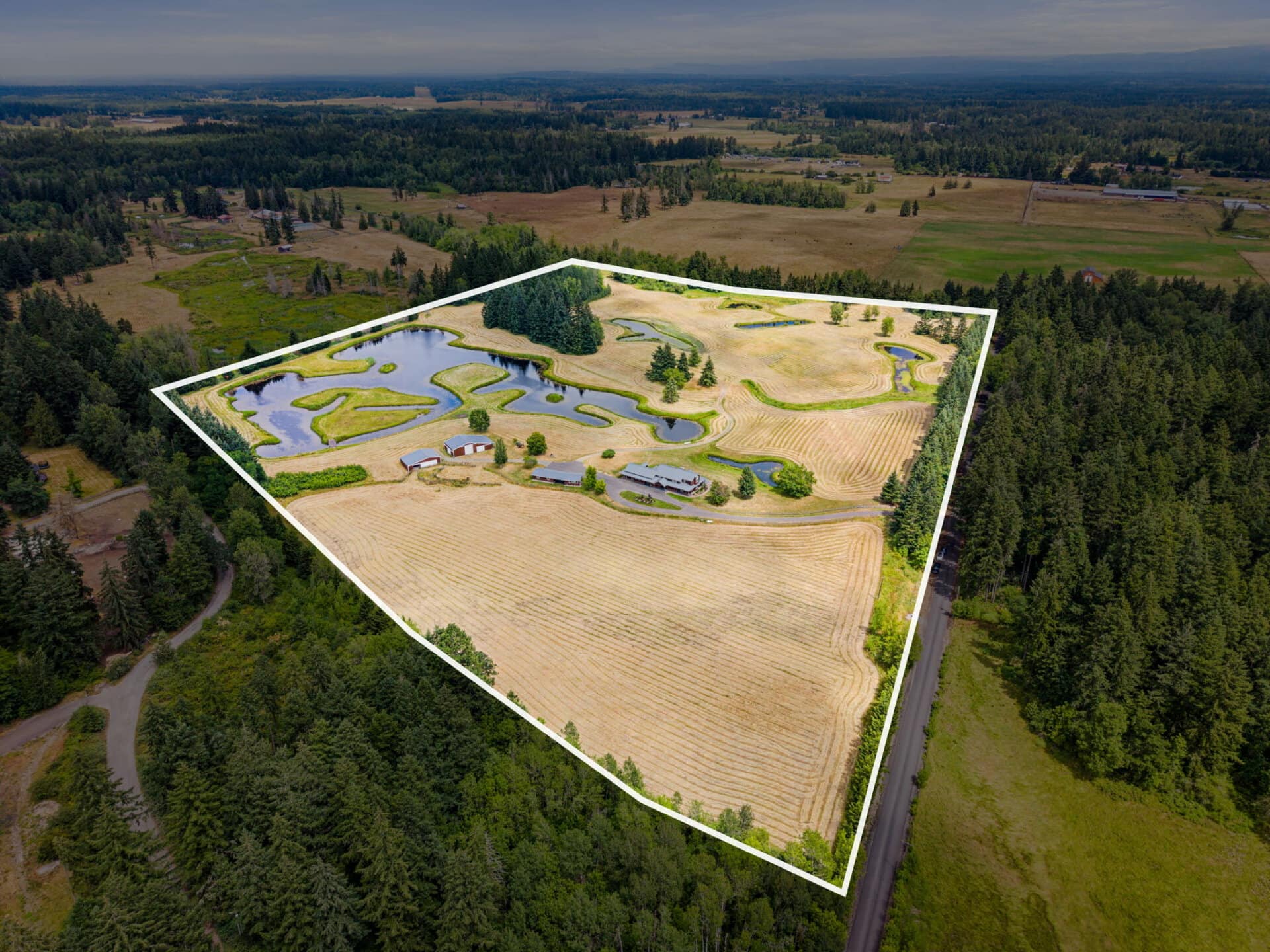 Acreage Estate With Bass Ponds Washington Still Water Retreat