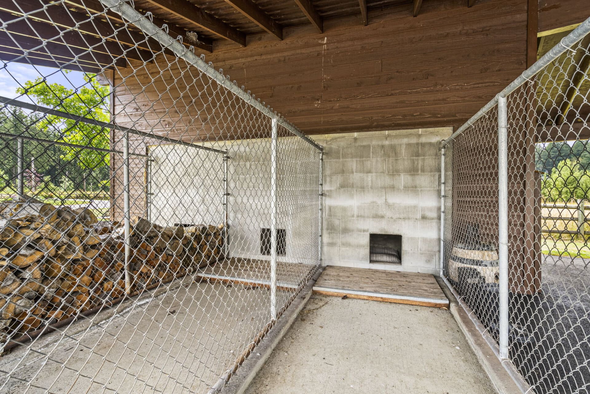 Sporting Dog Estate With Kennels Washington Still Water Retreat
