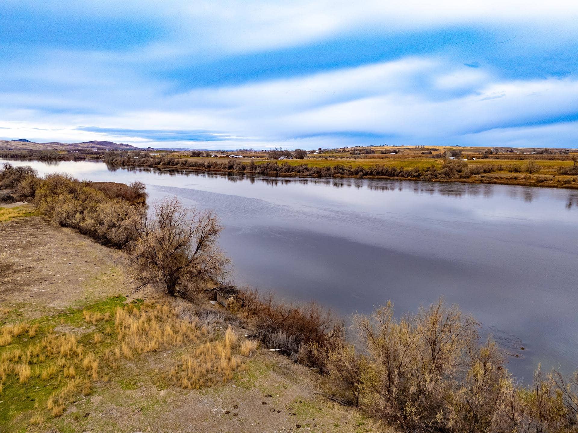 fishing trout steelhead idaho snake river waterfront farm
