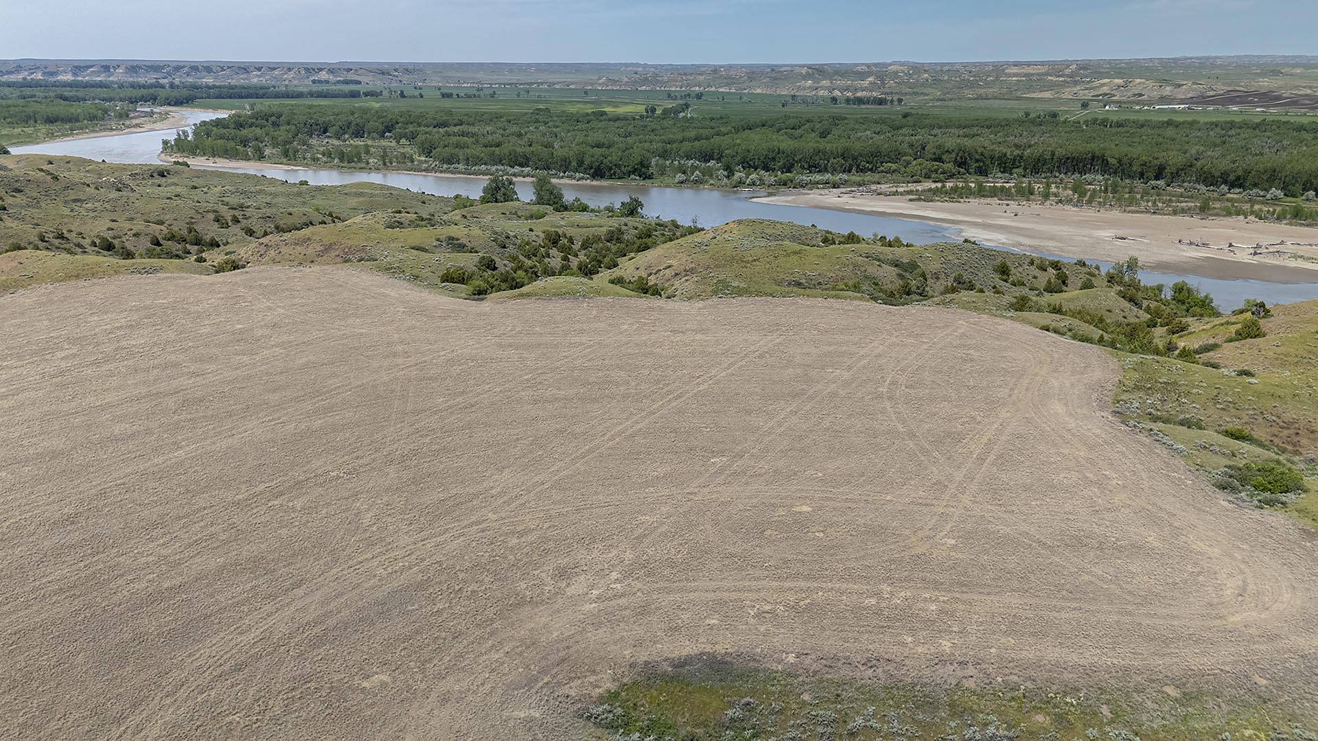 montana riverfront ranch for sale yellowstone trail river ranch