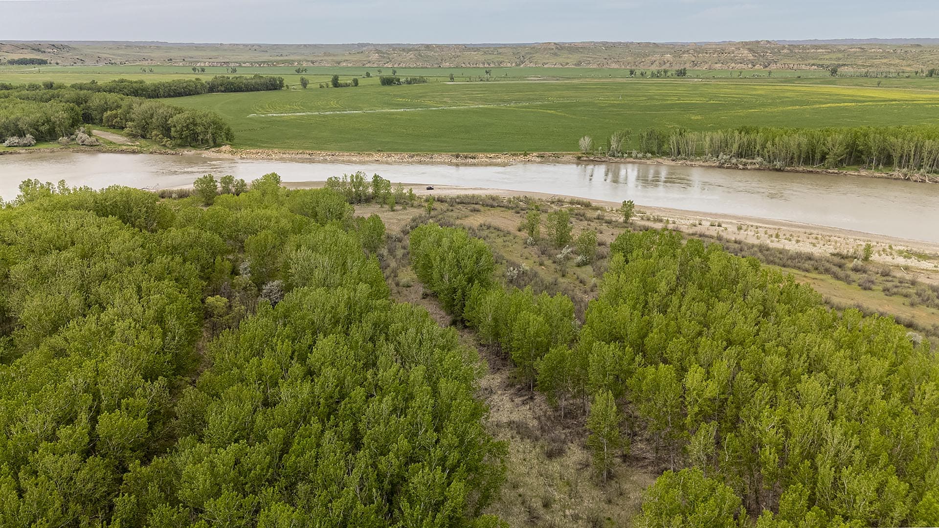 private montana ranch with river access yellowstone trail river ranch