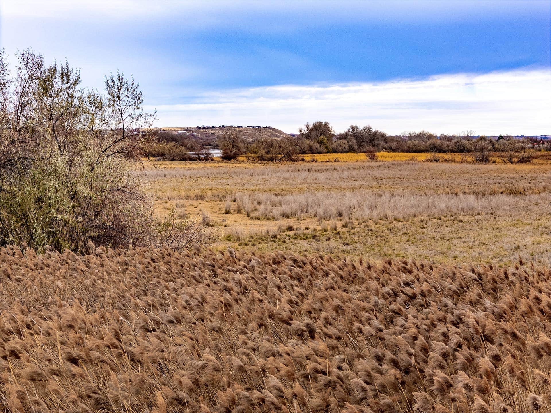 views hunt fish camping idaho snake river waterfront farm