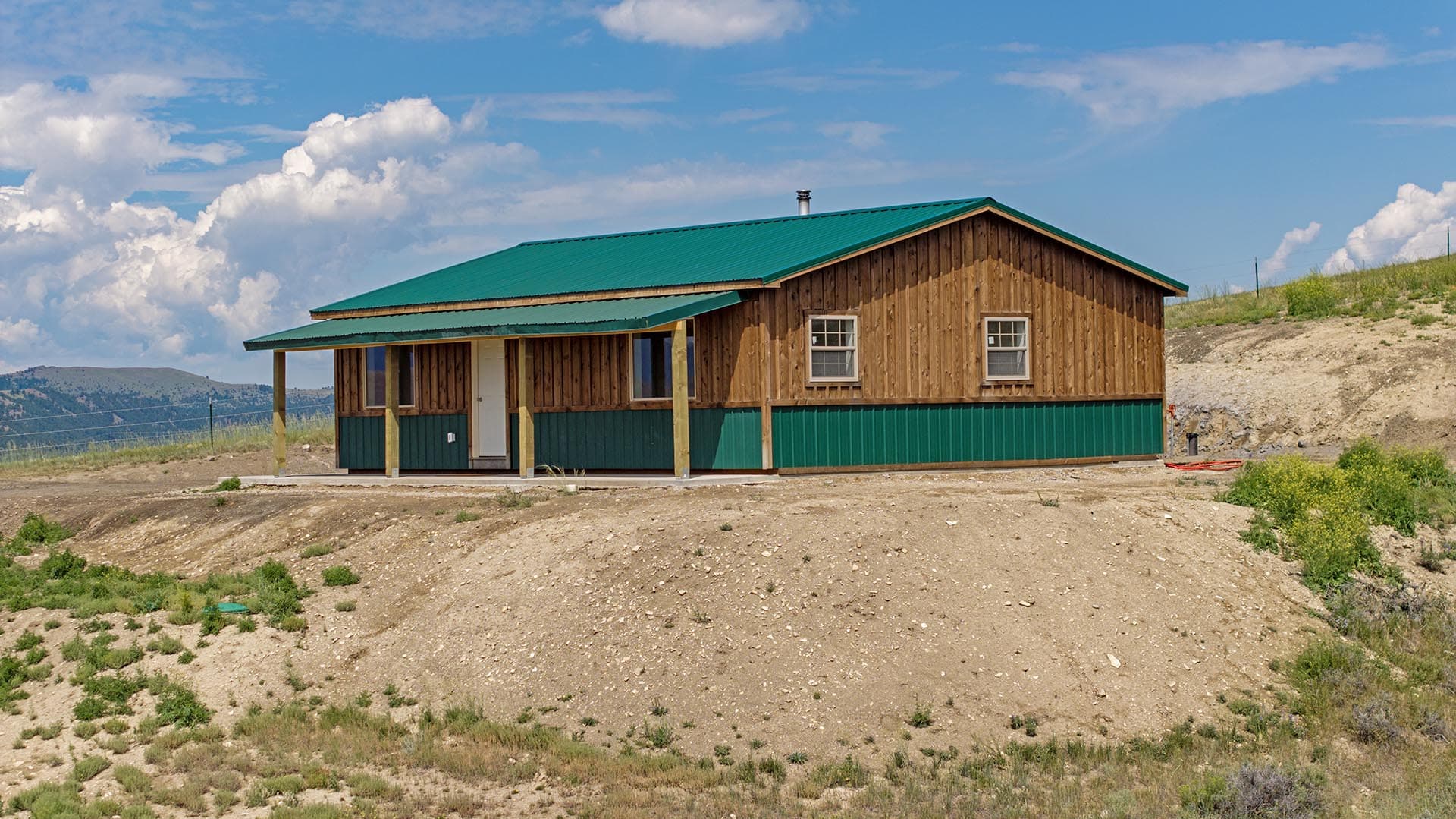 wood sided house exterior montana pintler views retreat