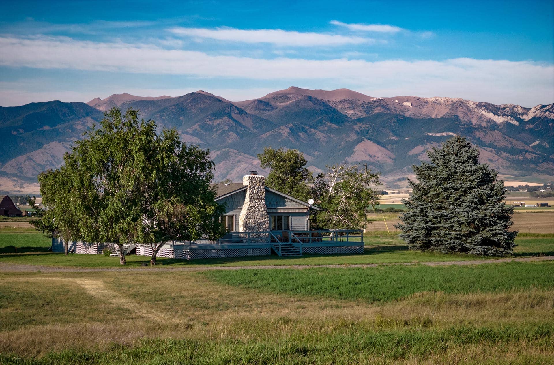 country home with mountain views montana east gallatin riverlands