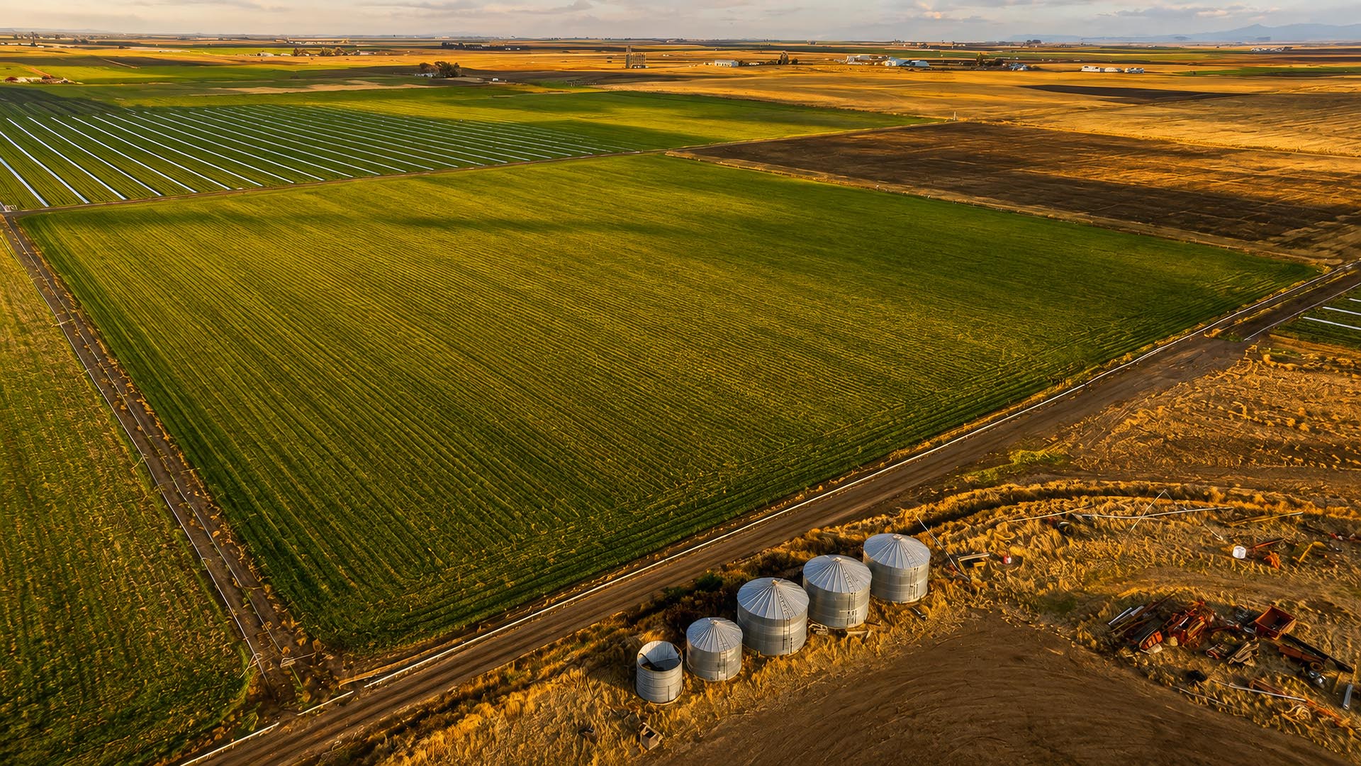large farm for sale oregon cascade view farms