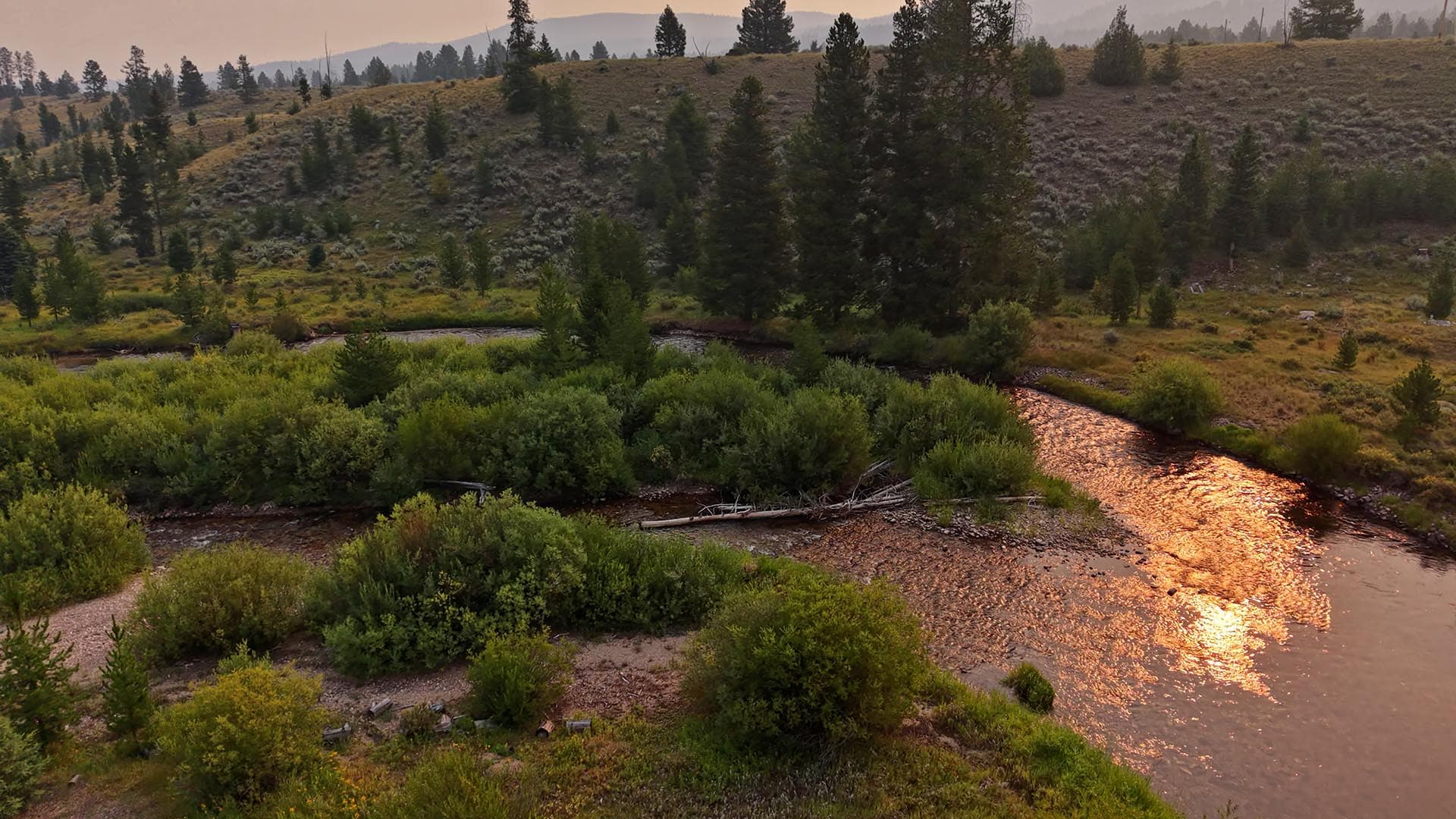 moose lake cabin rental montana middle fork rock creek retreat