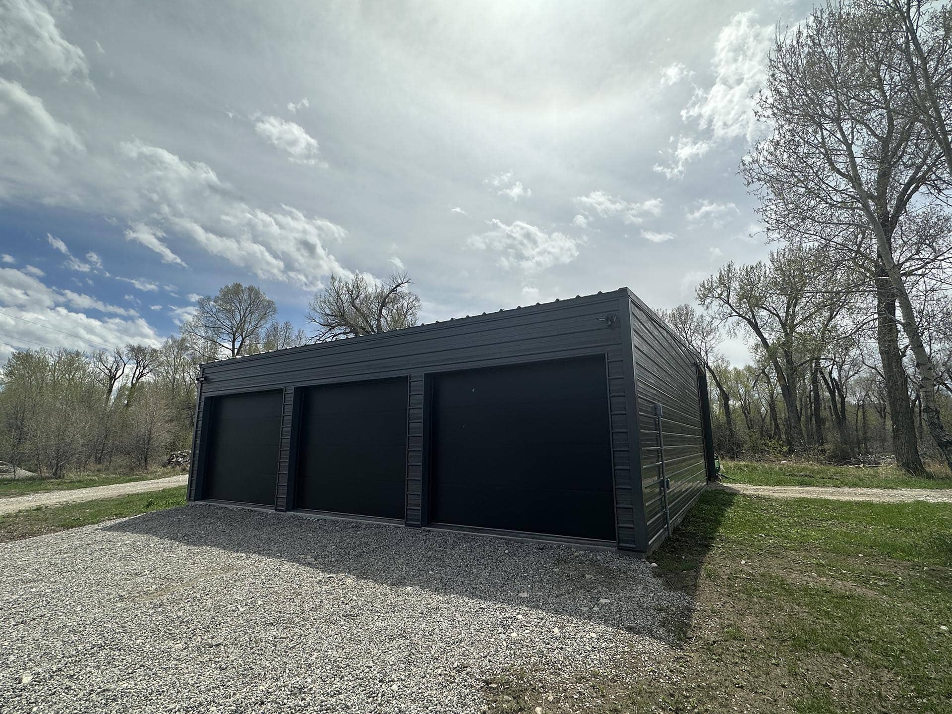 property with three car garage montana stillwater-yellowstone confluence ranch