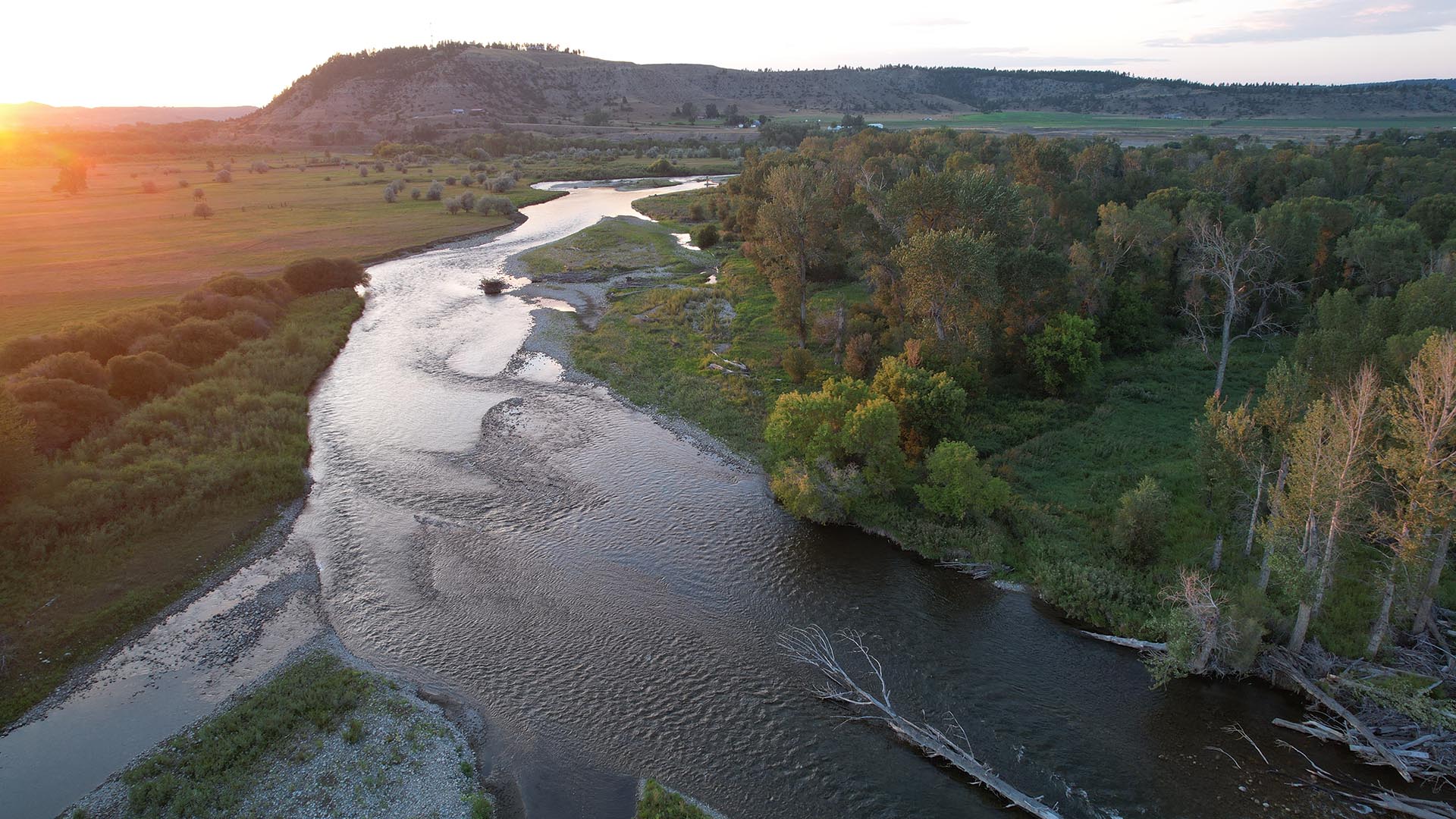 river land montana stillwater-yellowstone confluence ranch