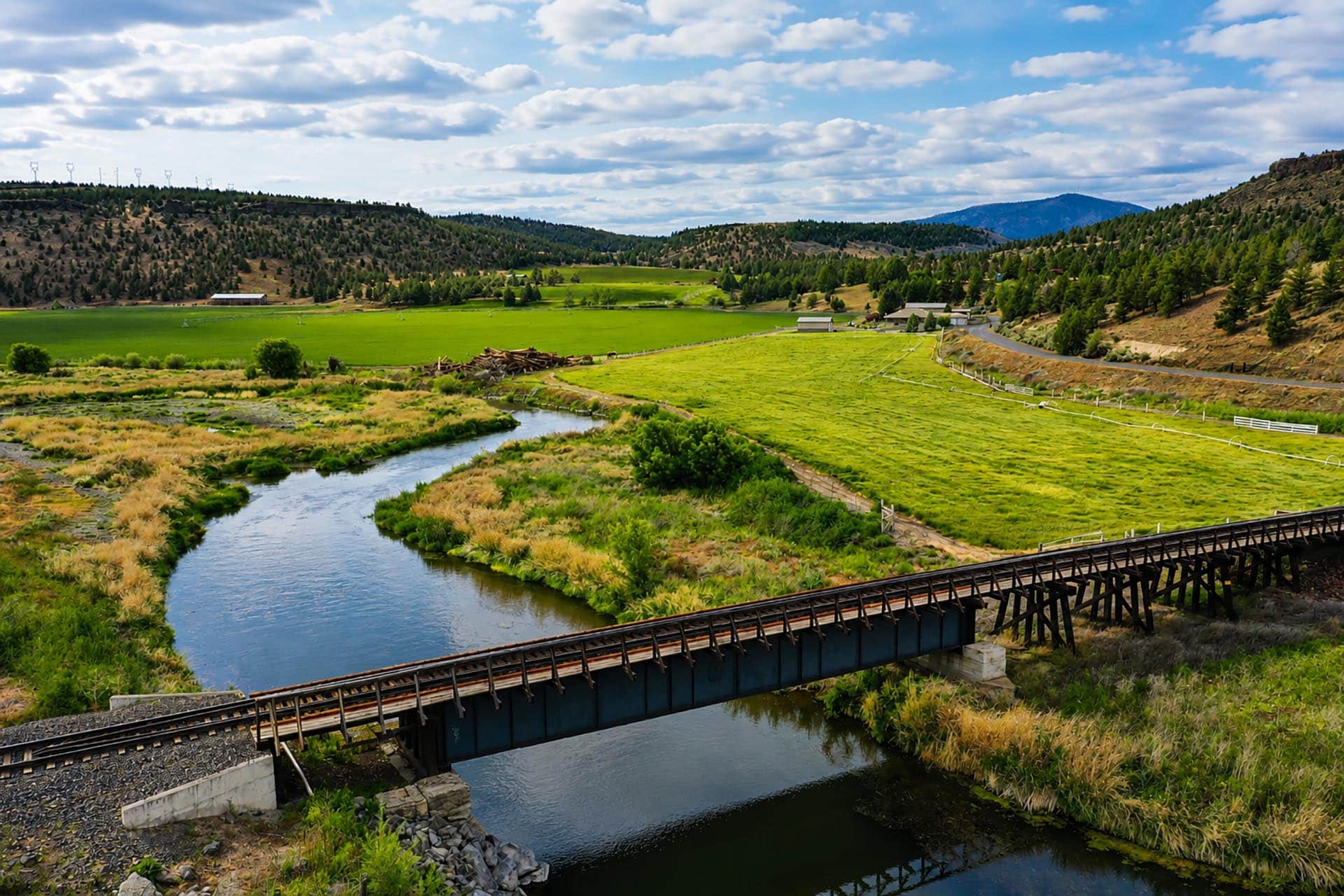 riverfront for sale oregon crooked river legacy ranch