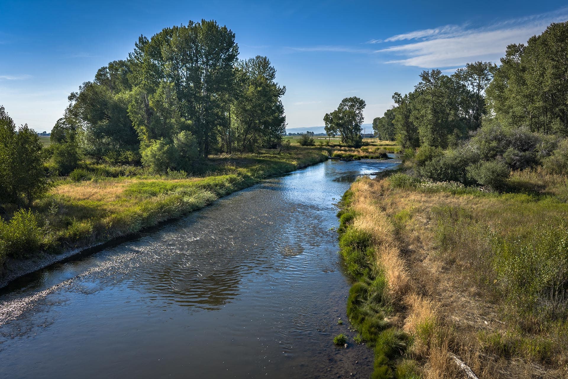 scenic tree lined river frontage for sale montana east gallatin riverlands