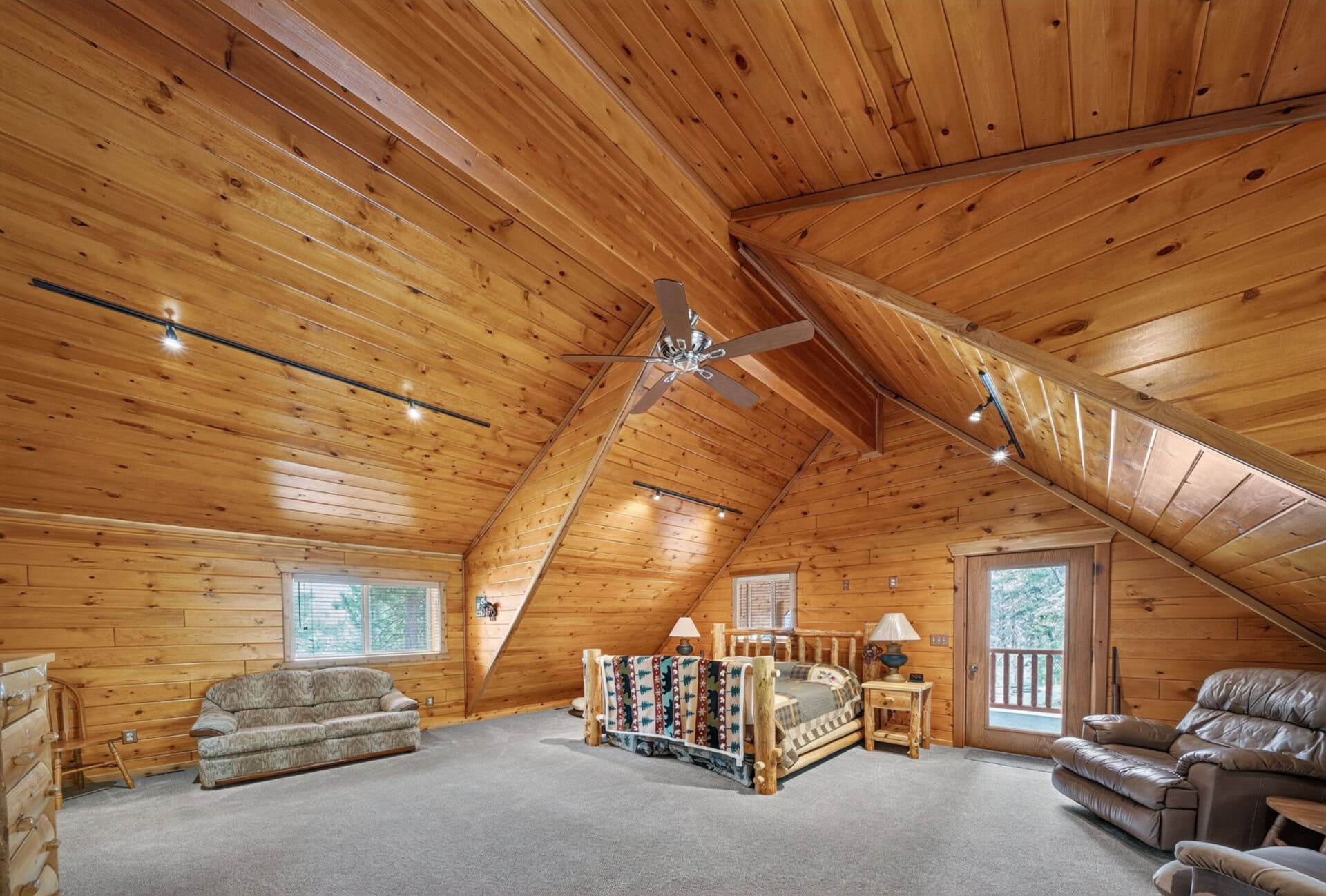 upstairs loft retreat for restful mountain nights idaho little salmon river lodge