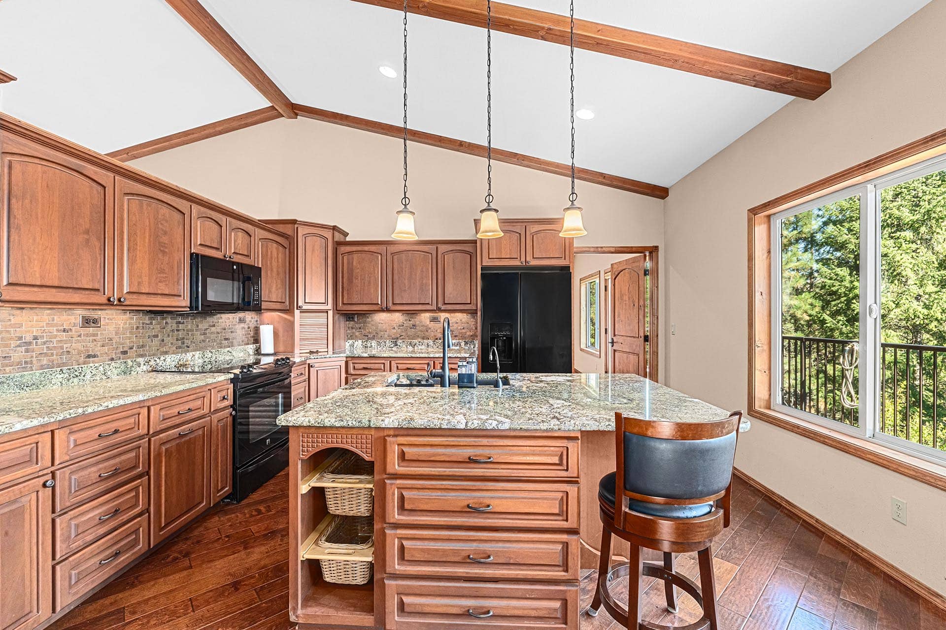 Kitchen Counters Washington Curlew Lake House