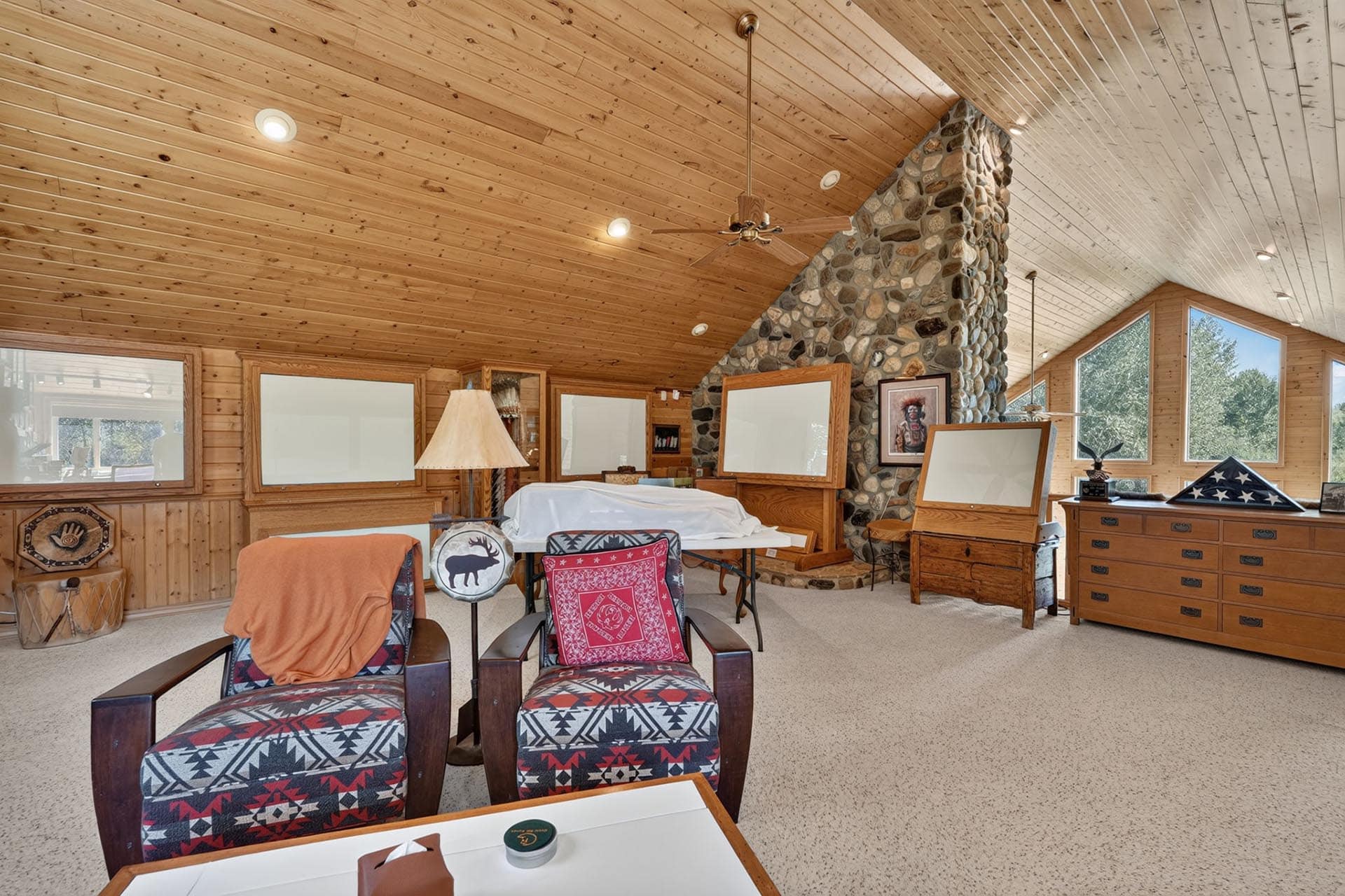 Vaulted Loft Idaho Circle RG Ranch