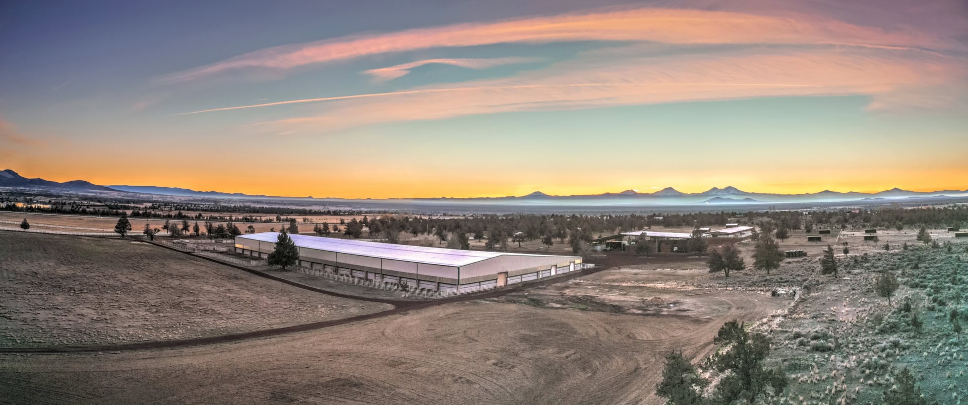 amazing central oregon sunset oregon mountain view ranch