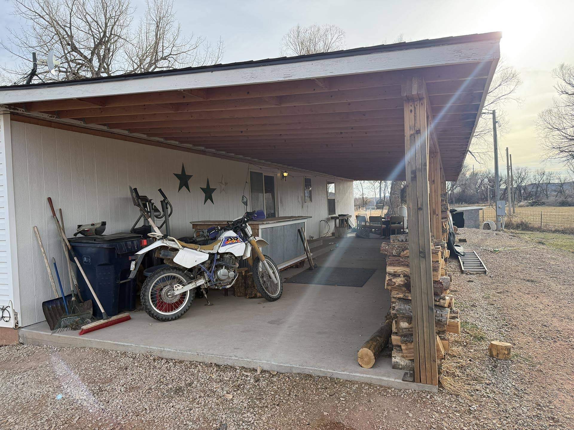 back of house Montana Clarks Fork Waterfowl Camp