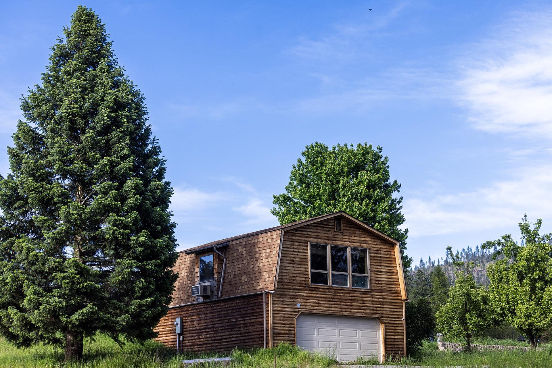 cabin montana clark fork timeless river retreat