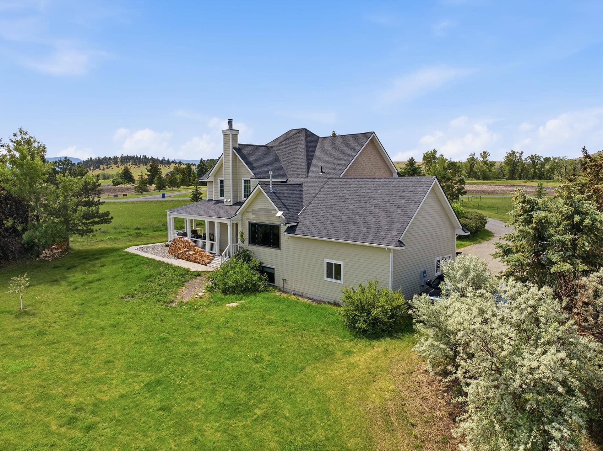 country home exterior property montana trailcrest horse property