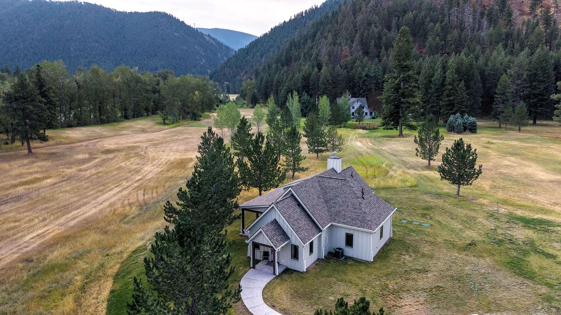 custom craftsman home montana rock clark ranch