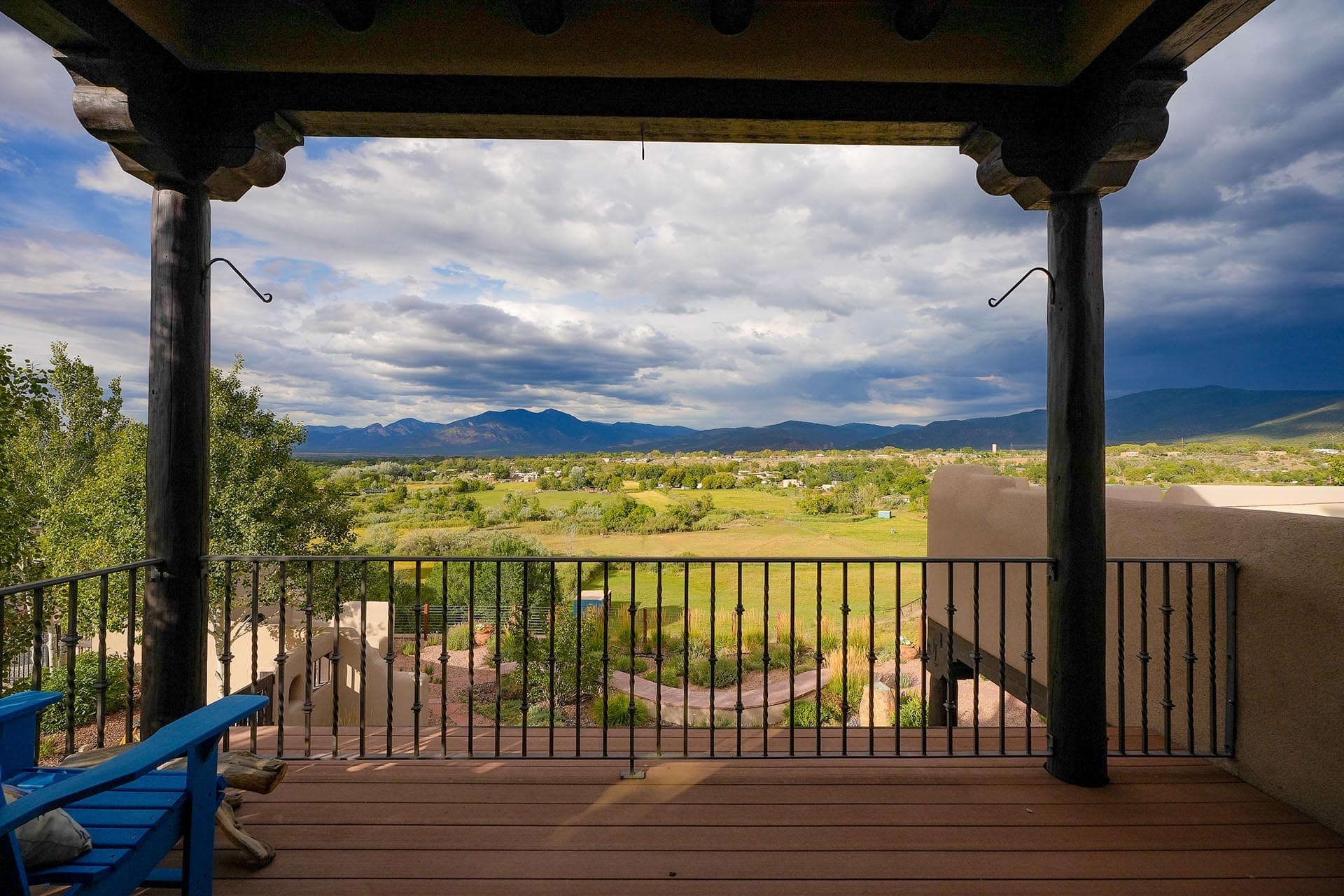 expansive mountain views new mexico hacienda de suenos