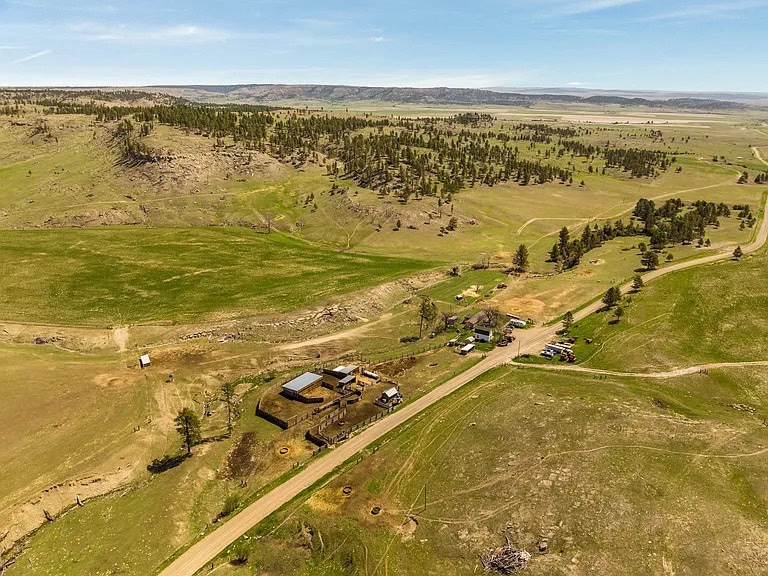 farmstead property mt montana greycliff hunting preserve