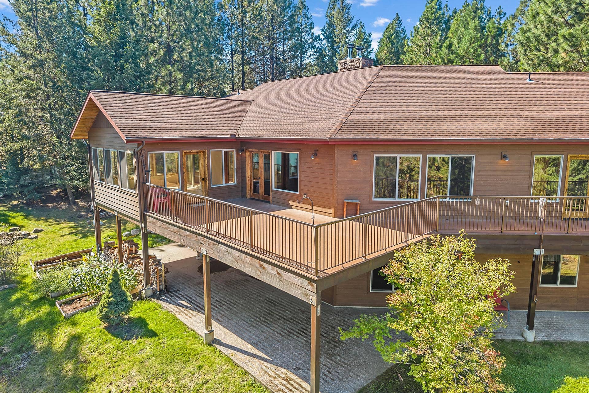 house with lake views washington curlew lake house