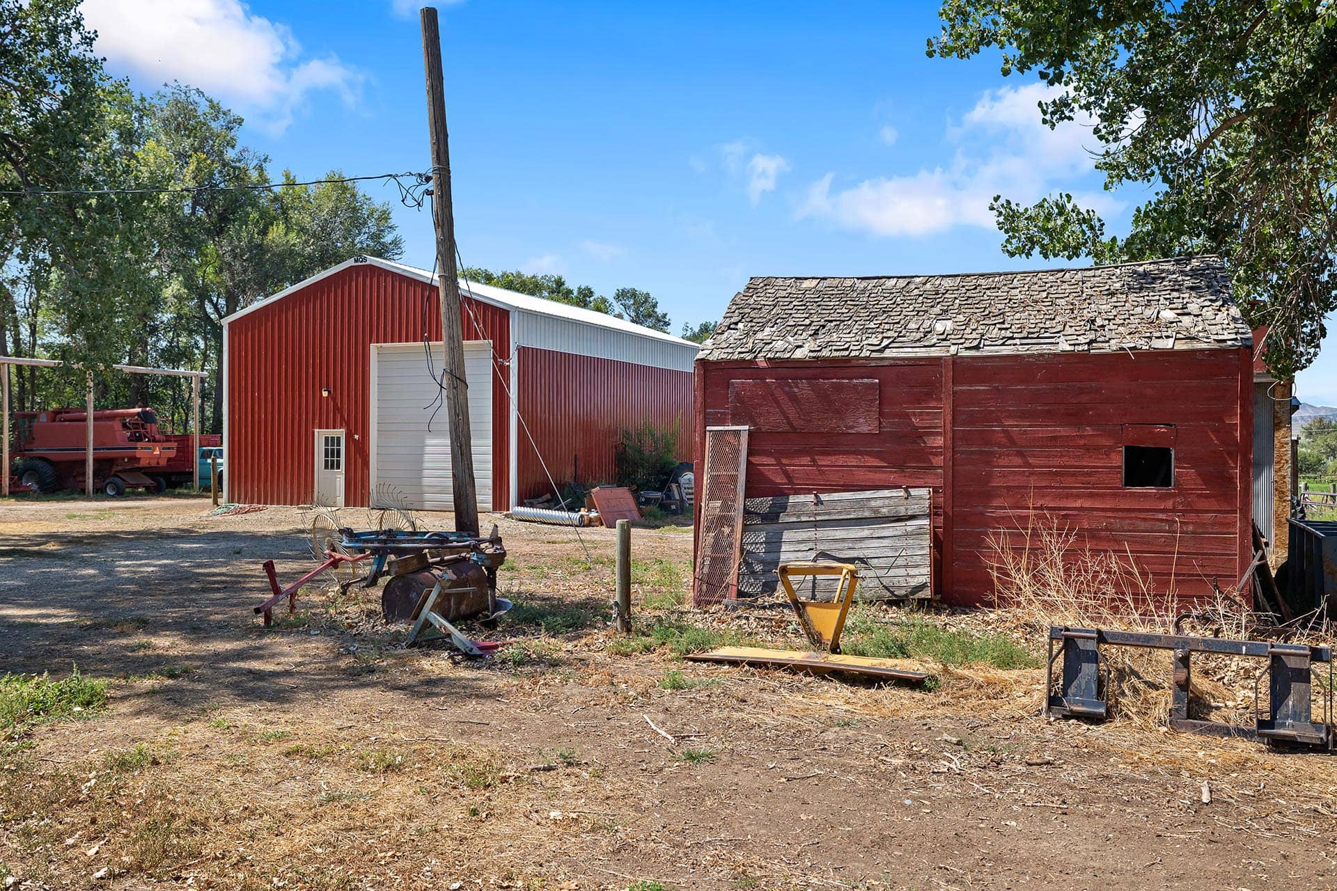 out building and shop Montana Clarks Fork Waterfowl Camp