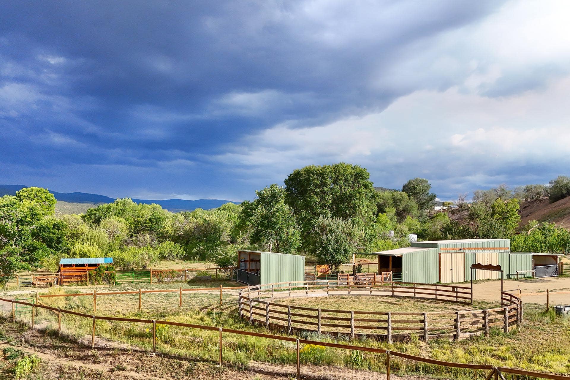 property for sale with horse arena and barns new mexico hacienda de suenos