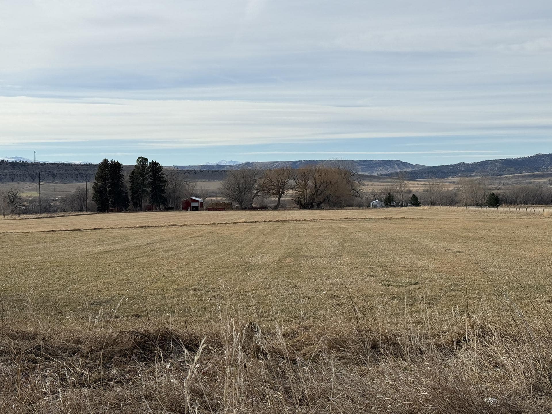 ranch from road Montana Clarks Fork Waterfowl Camp