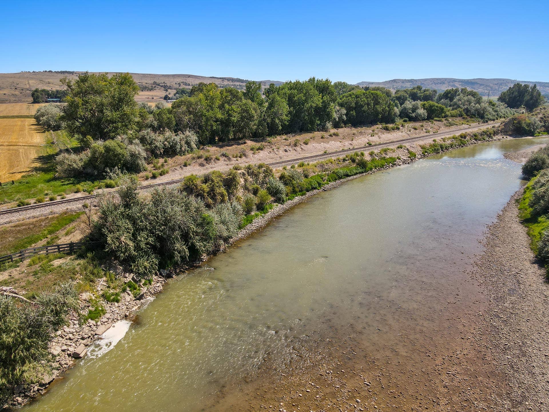 river along tracks Montana Clarks Fork Waterfowl Camp