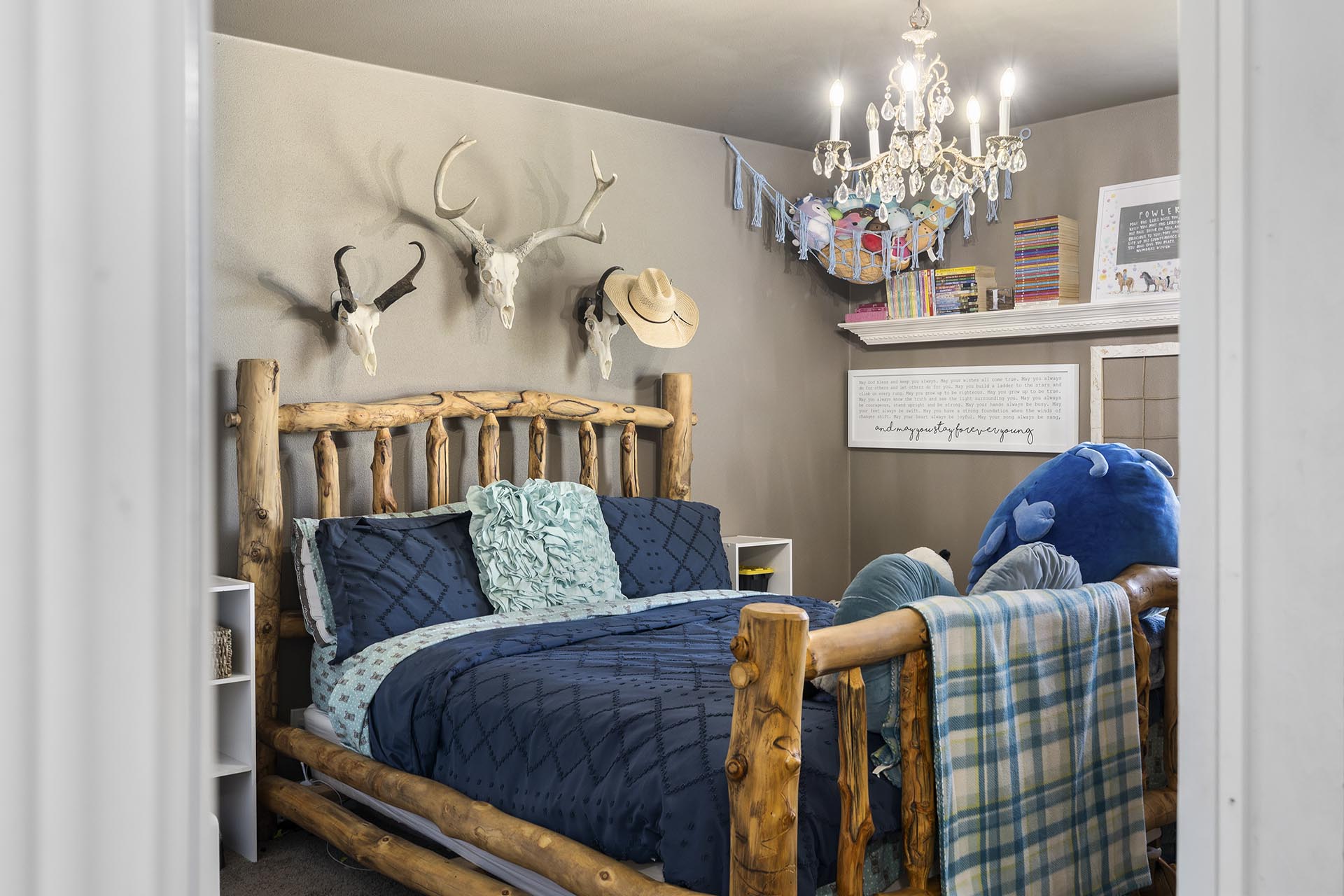 rustic bedroom interior ranch colorado buck creek ranch