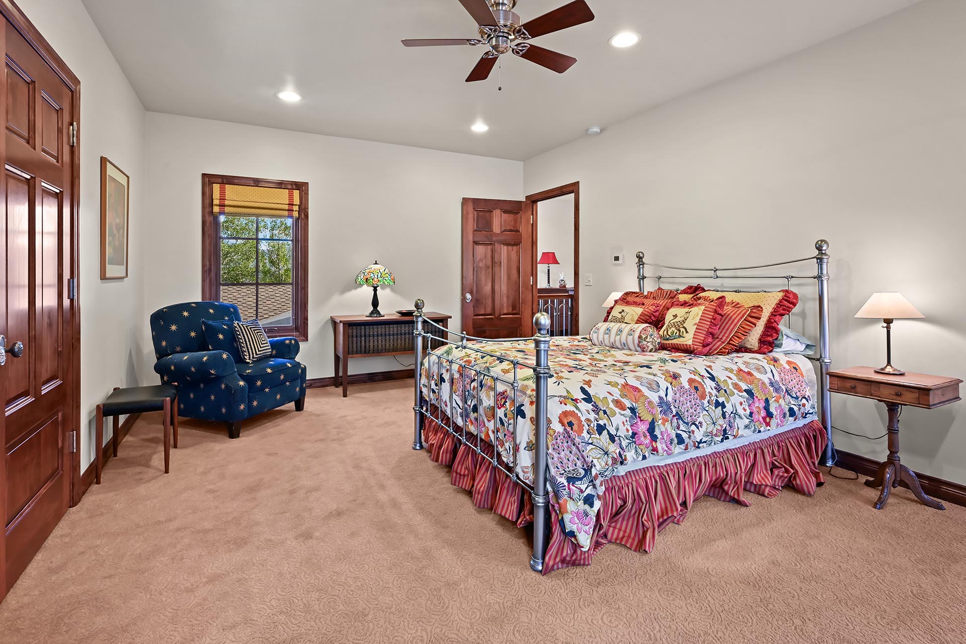 spacious bedroom property for sale colorado collegiate peaks ranch