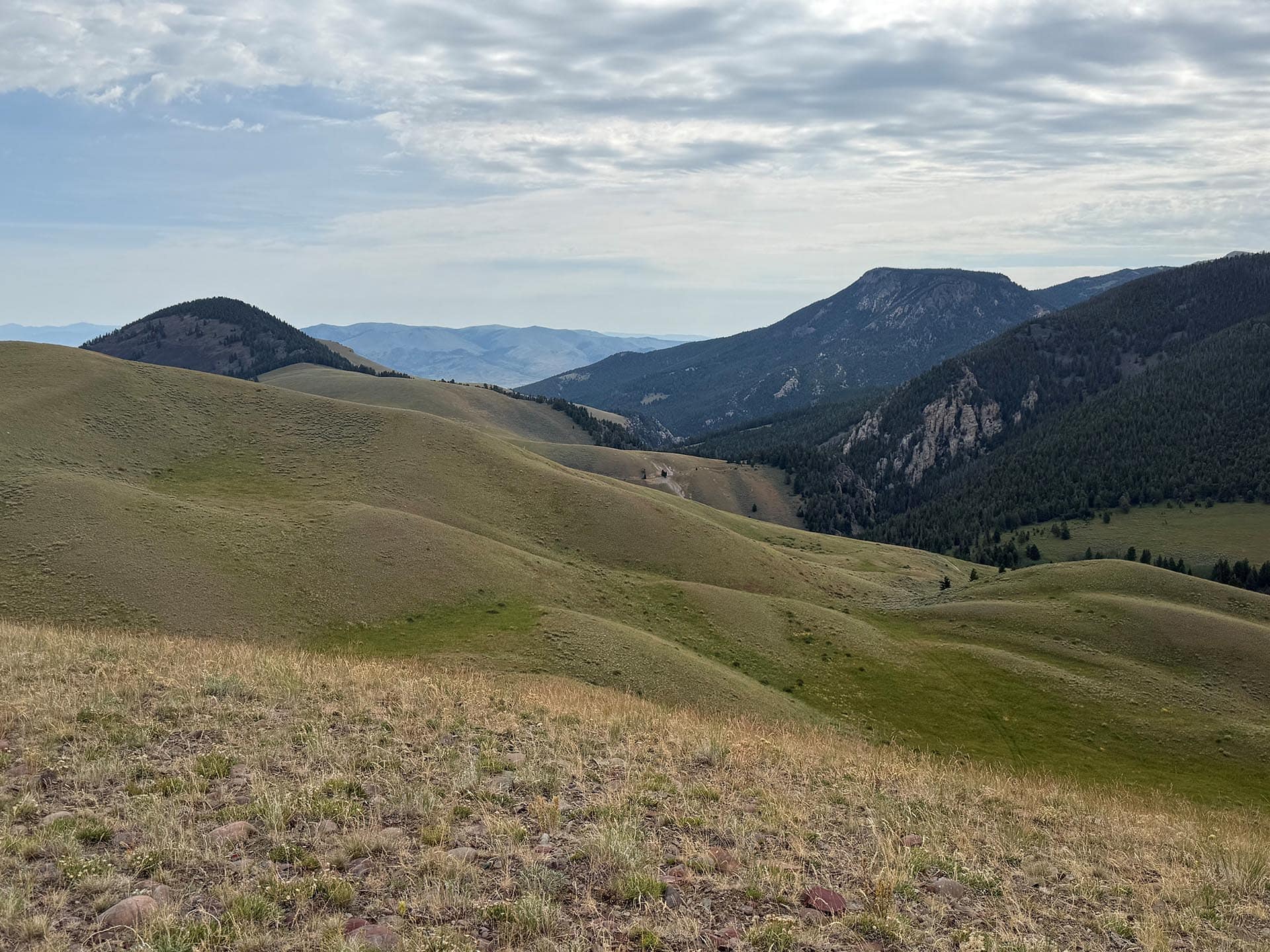 views montana small horn canyon ranch