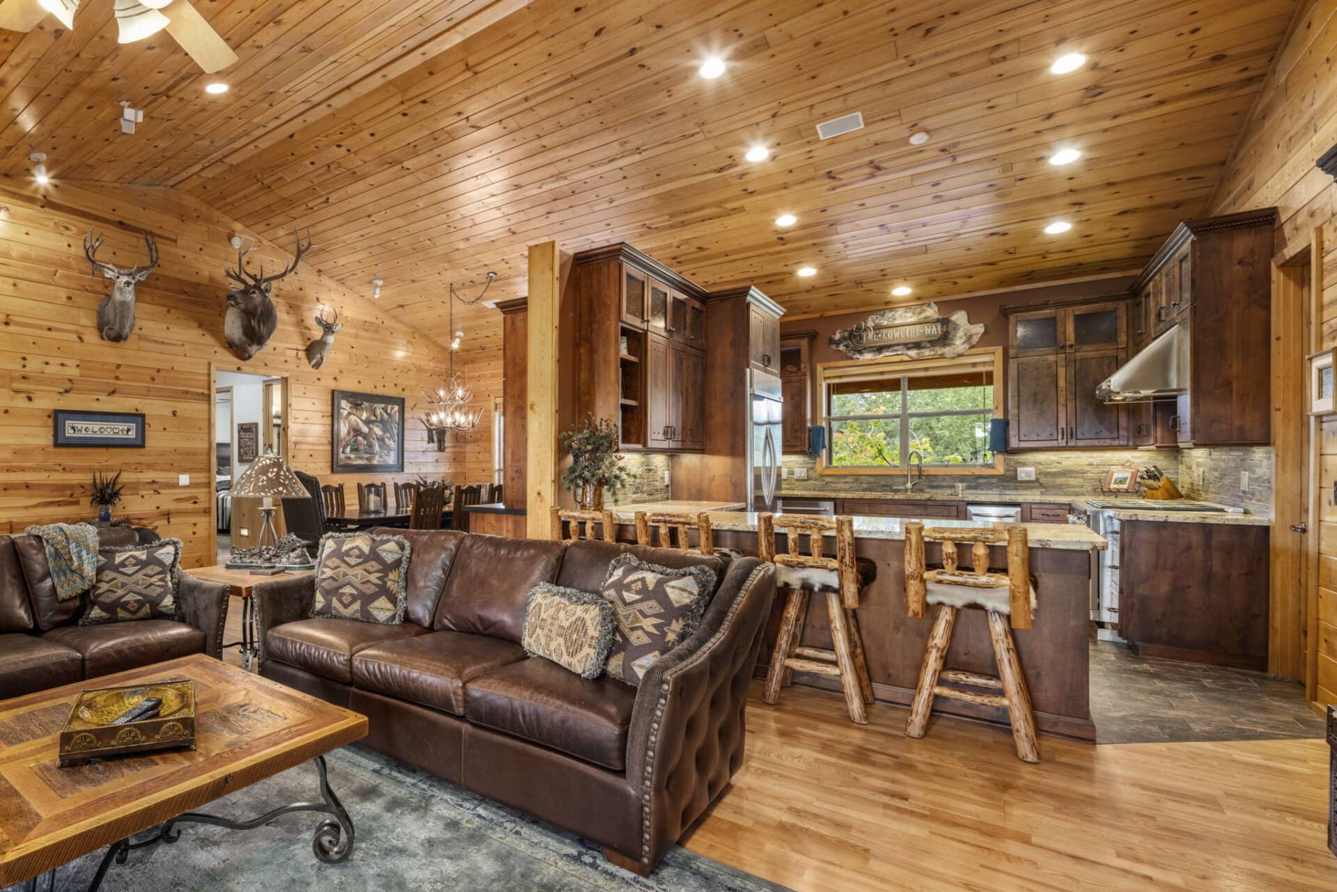 Country compound arizona four of a kind ranch