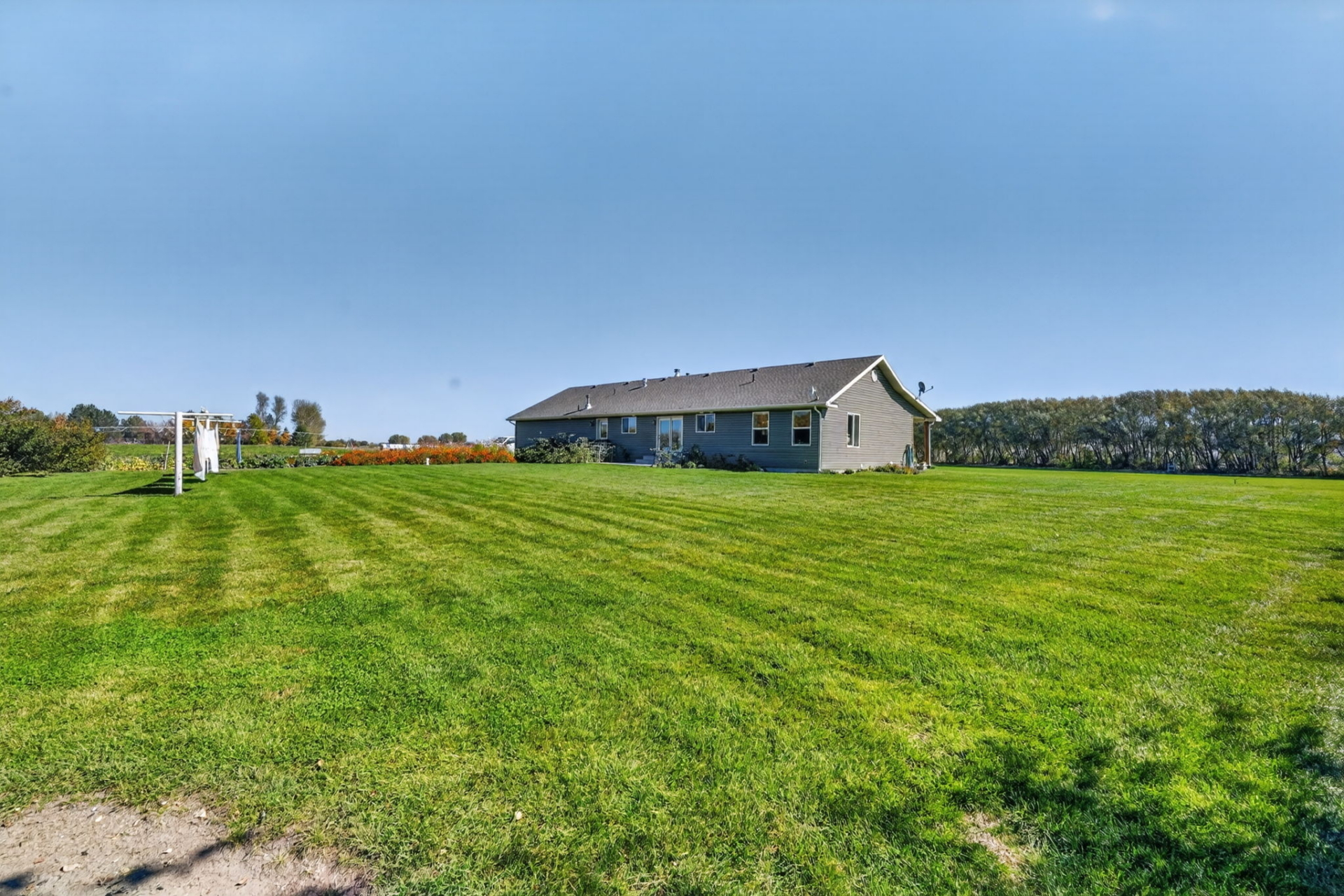 Rural Property Lawn Idaho Sand Creek Farmstead
