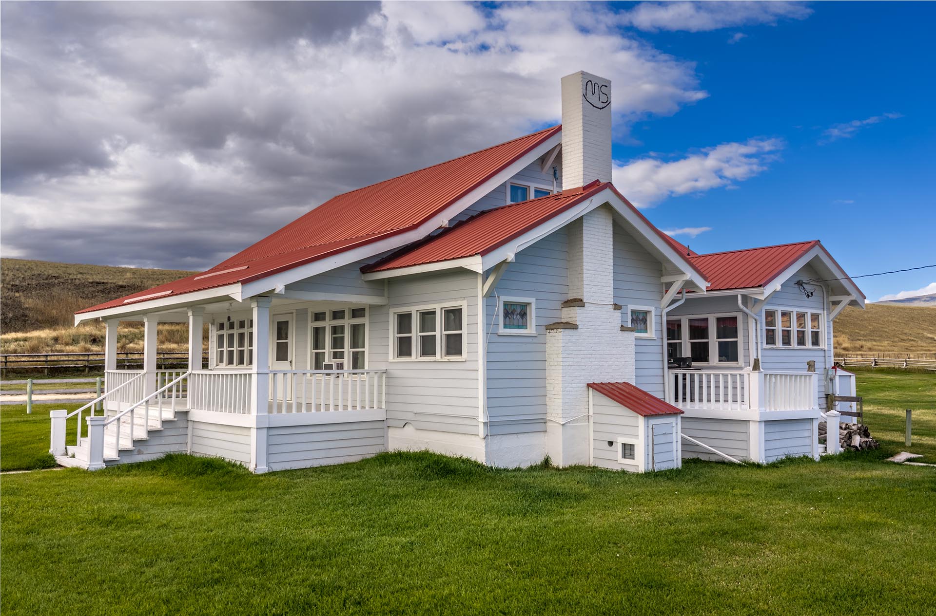 classic farmhouse exterior montana dempsey lakes cattle ranch