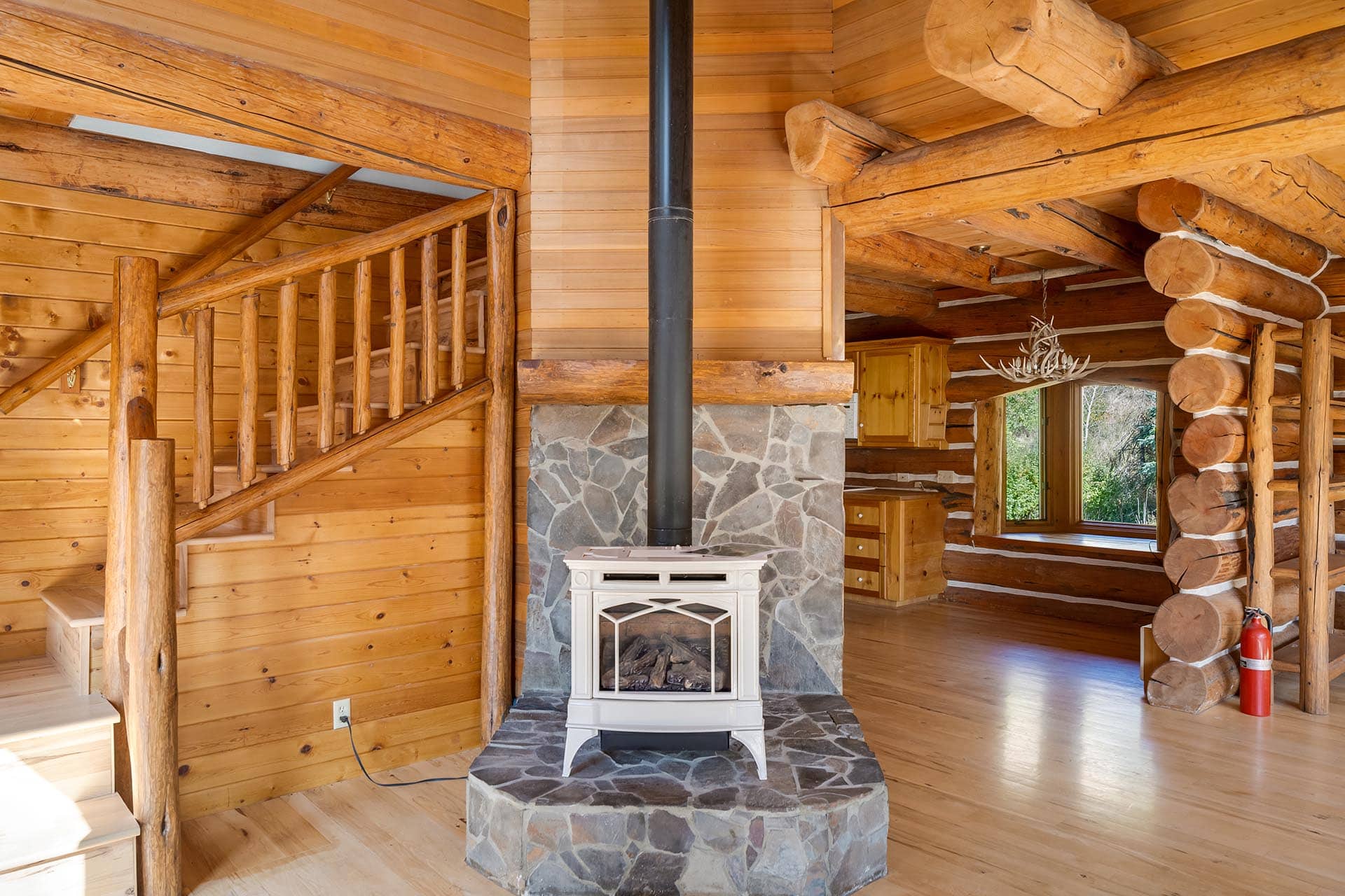 cozy log cabin great room idaho north fork meadows