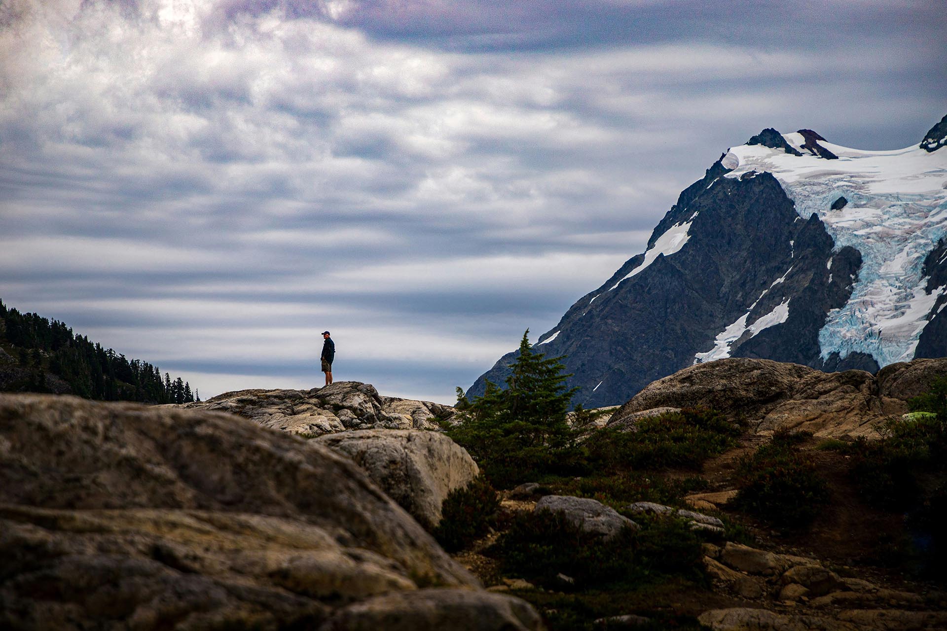 hiking the cascades skykomish washington sky river lodge