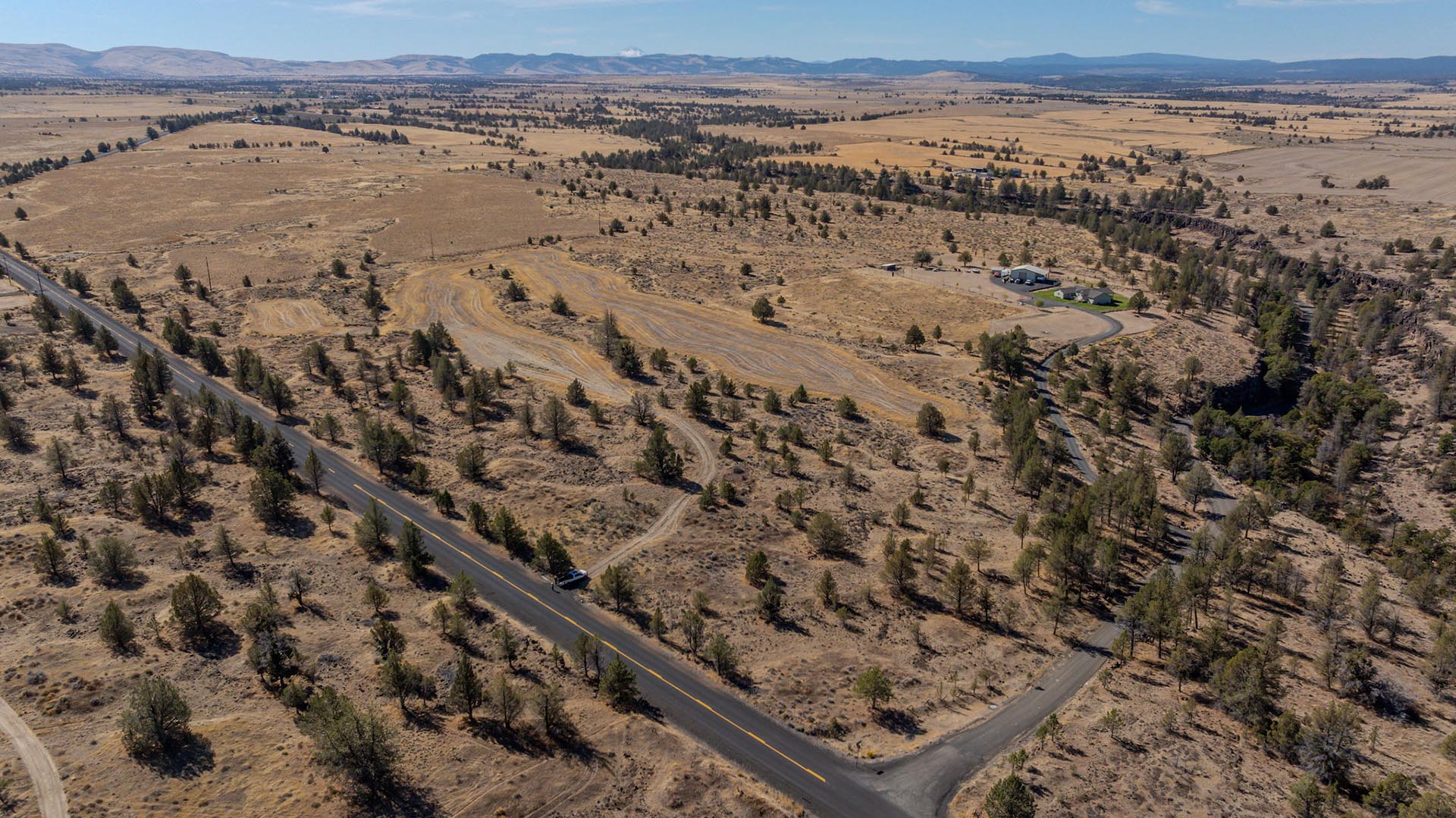 large acreage ranch for sale near maupin oregon mt hood horizon ranch