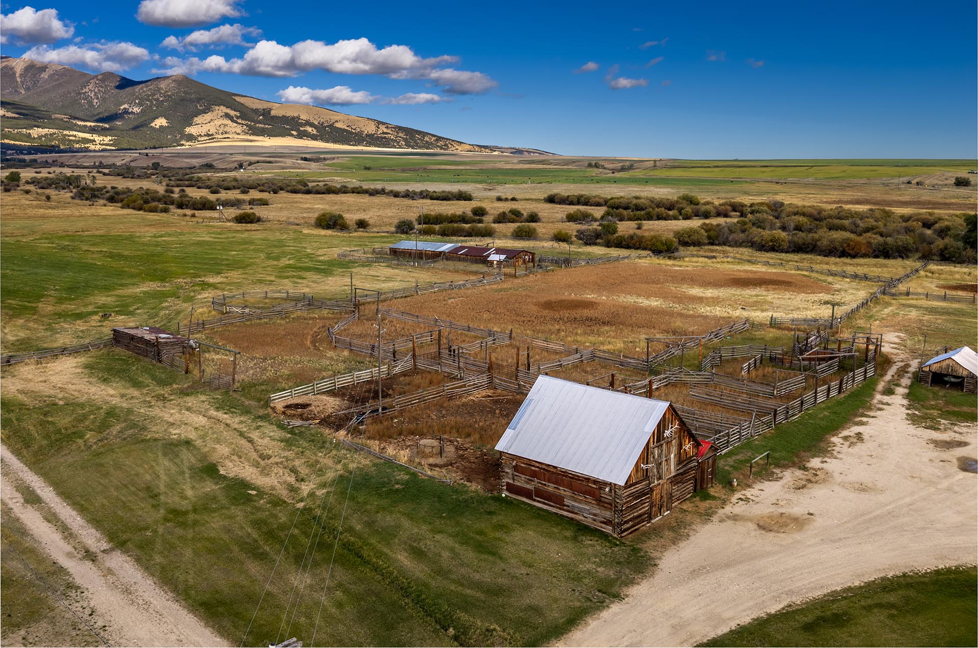 livestock corrals and barns montana dempsey lakes cattle ranch
