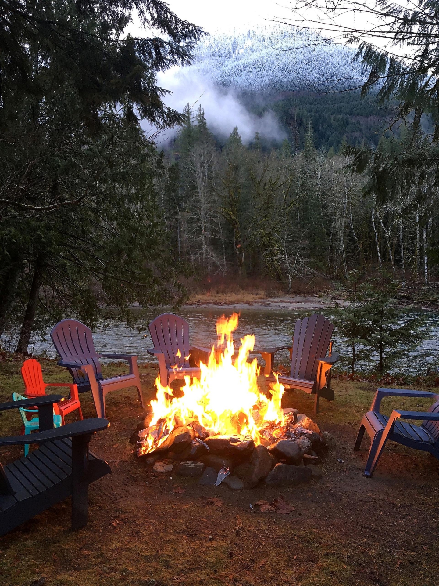 mountain retreat near wild sky wilderness washington sky river lodge